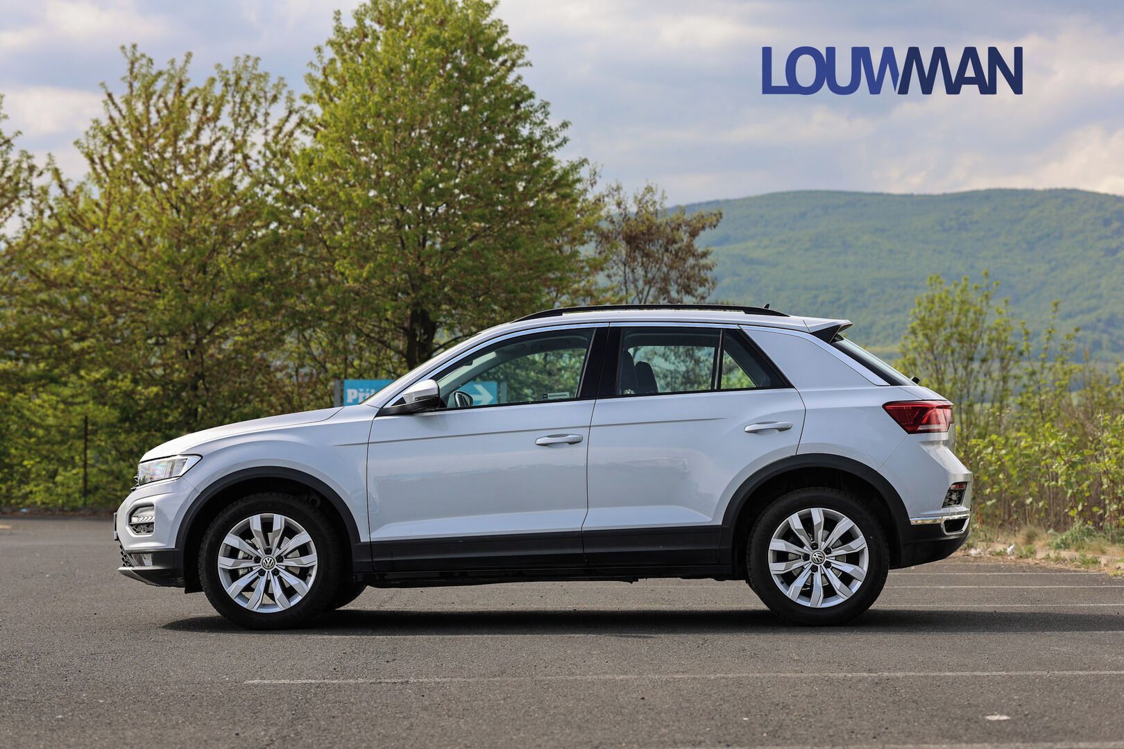 Volkswagen T-Roc, Design 1.5 TSI DSG7 - fotka 3