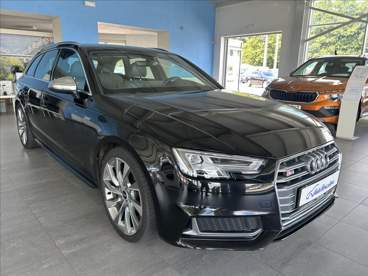Audi S4, 3,0   TFSI260kW,QUATTRO,SERVIS