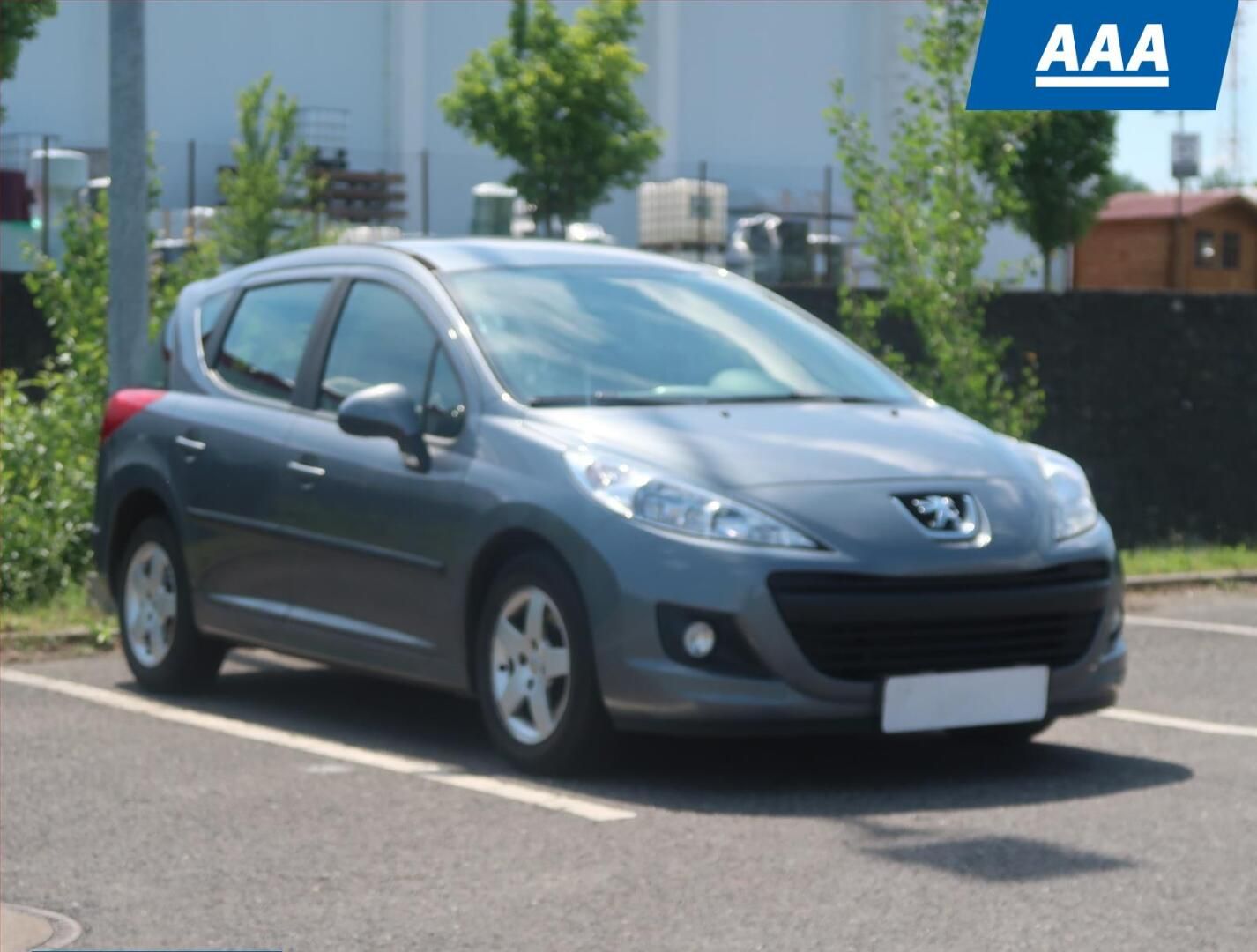 Peugeot 207, 1.4 VTi, po STK, servisované