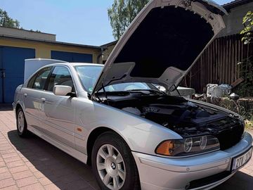 BMW E39 ORIGINÁL TOP STAV