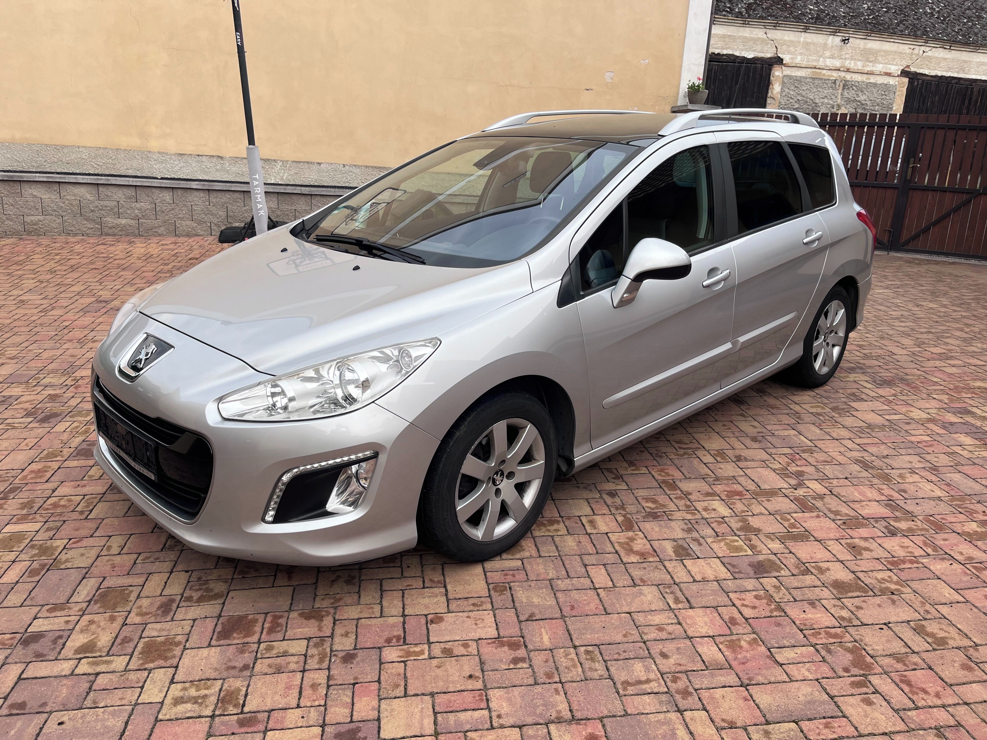 Peugeot 308, 1.6 HDI 84 KW SERVISKA - fotka 4