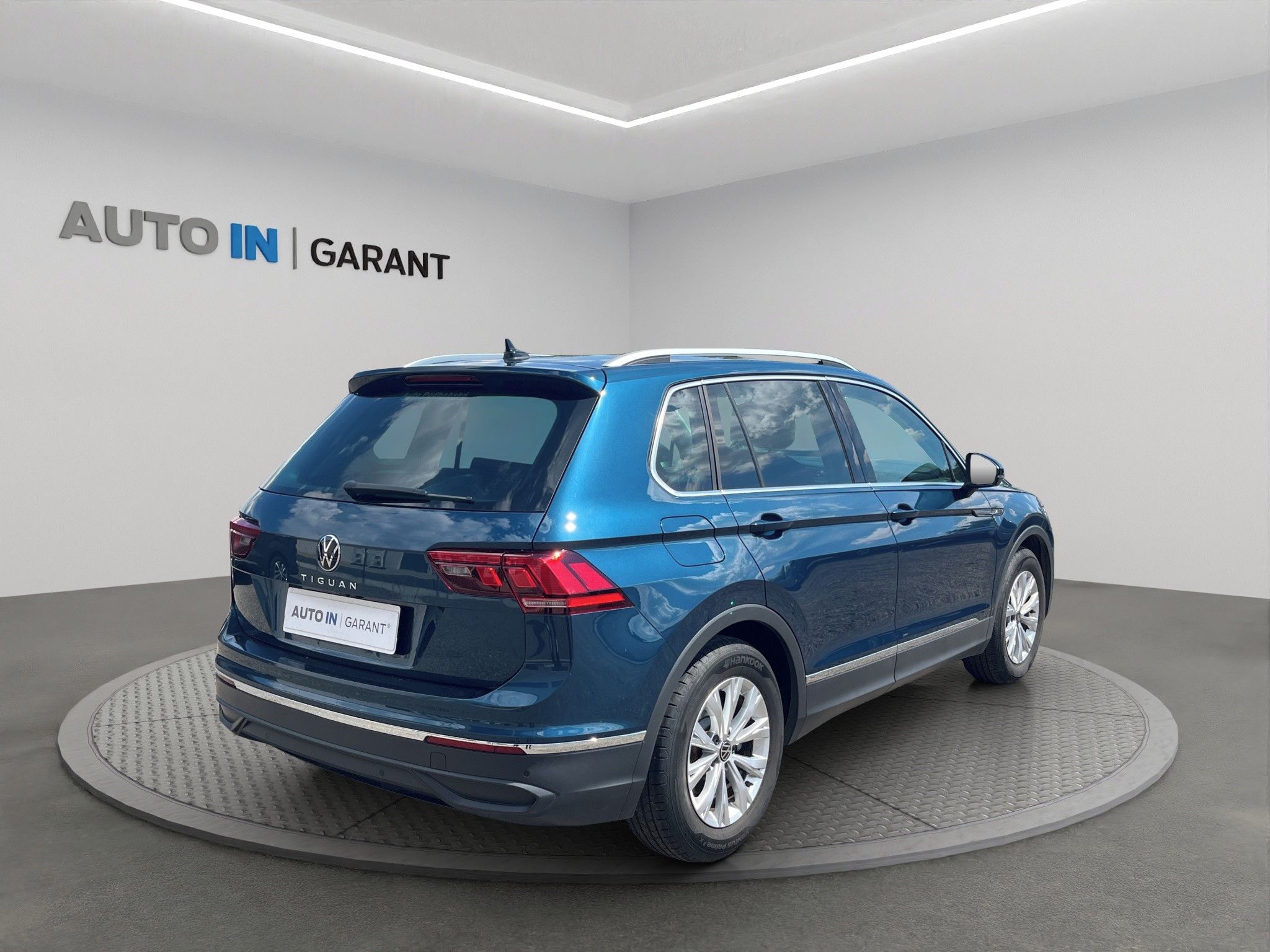 Volkswagen Tiguan, LIFE 1.5 TSi 110kW, ČR, 1.maj, - fotka 5