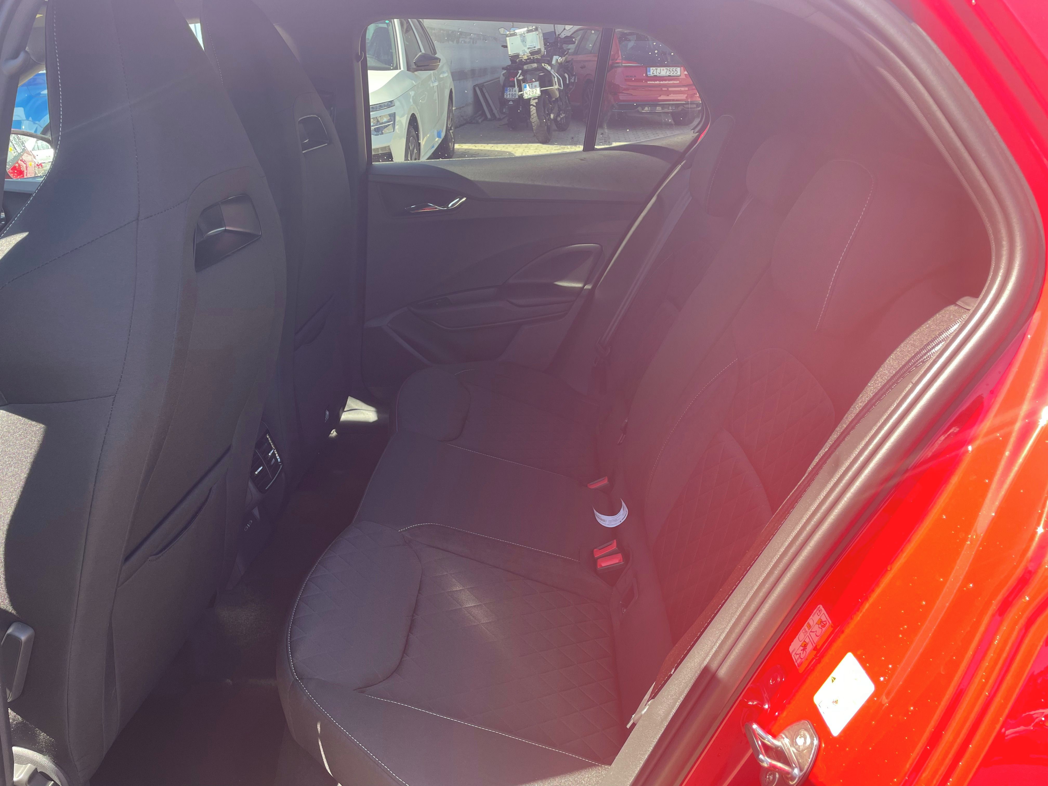 Škoda Fabia, 1.0 TSI 70 kW 5-st. Manuál - fotka 6