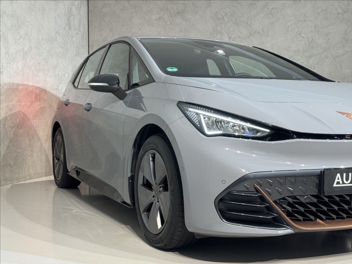 Cupra Born, 150kW LED Tepelko Kessy - fotka 6