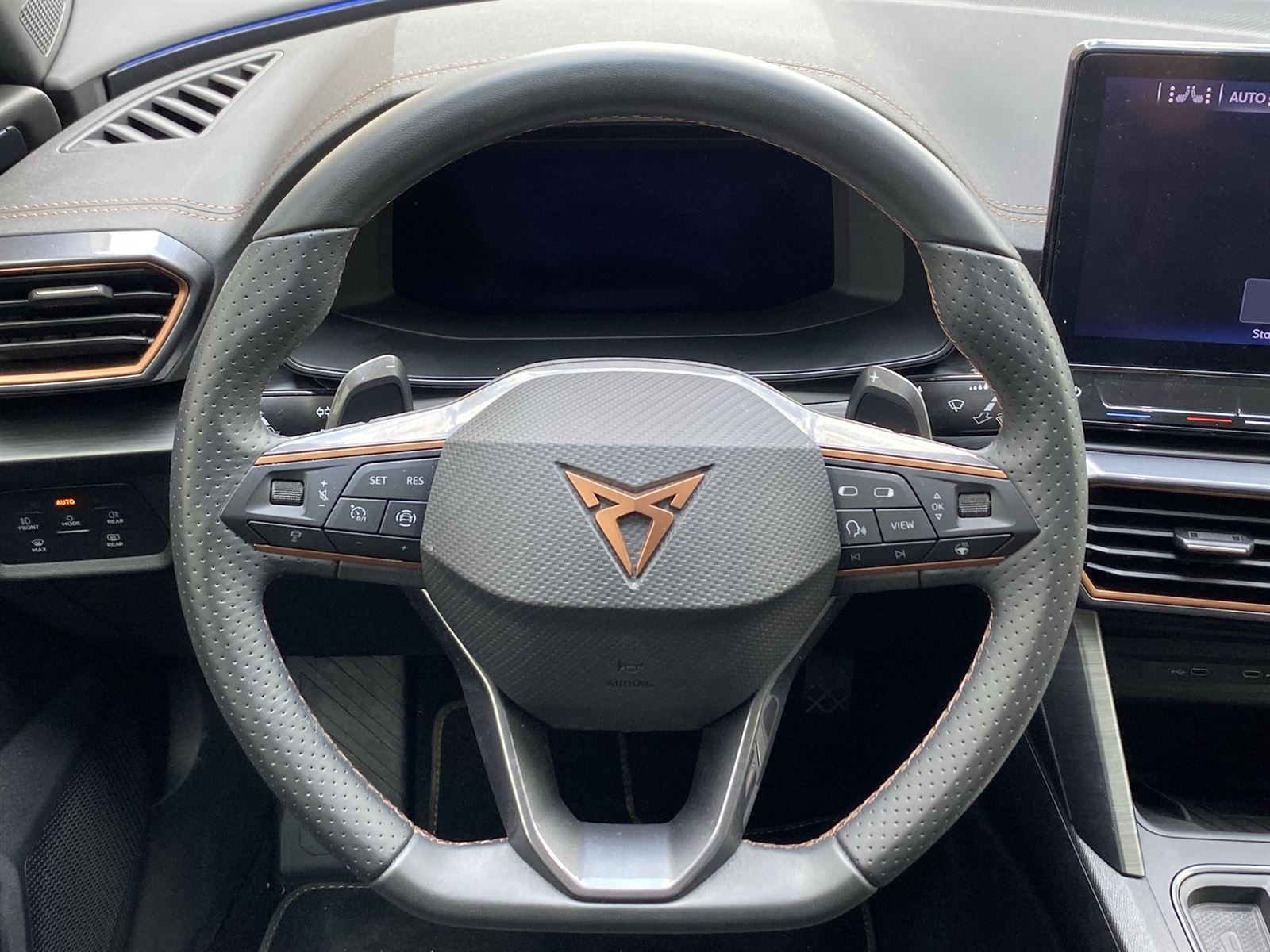 Cupra Formentor, 1.5 TSI DSG - fotka 6