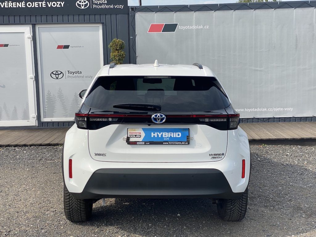 Toyota Yaris Cross, 1.5HEV, ČR-1m, Style Tech, 4x4 - fotka 6