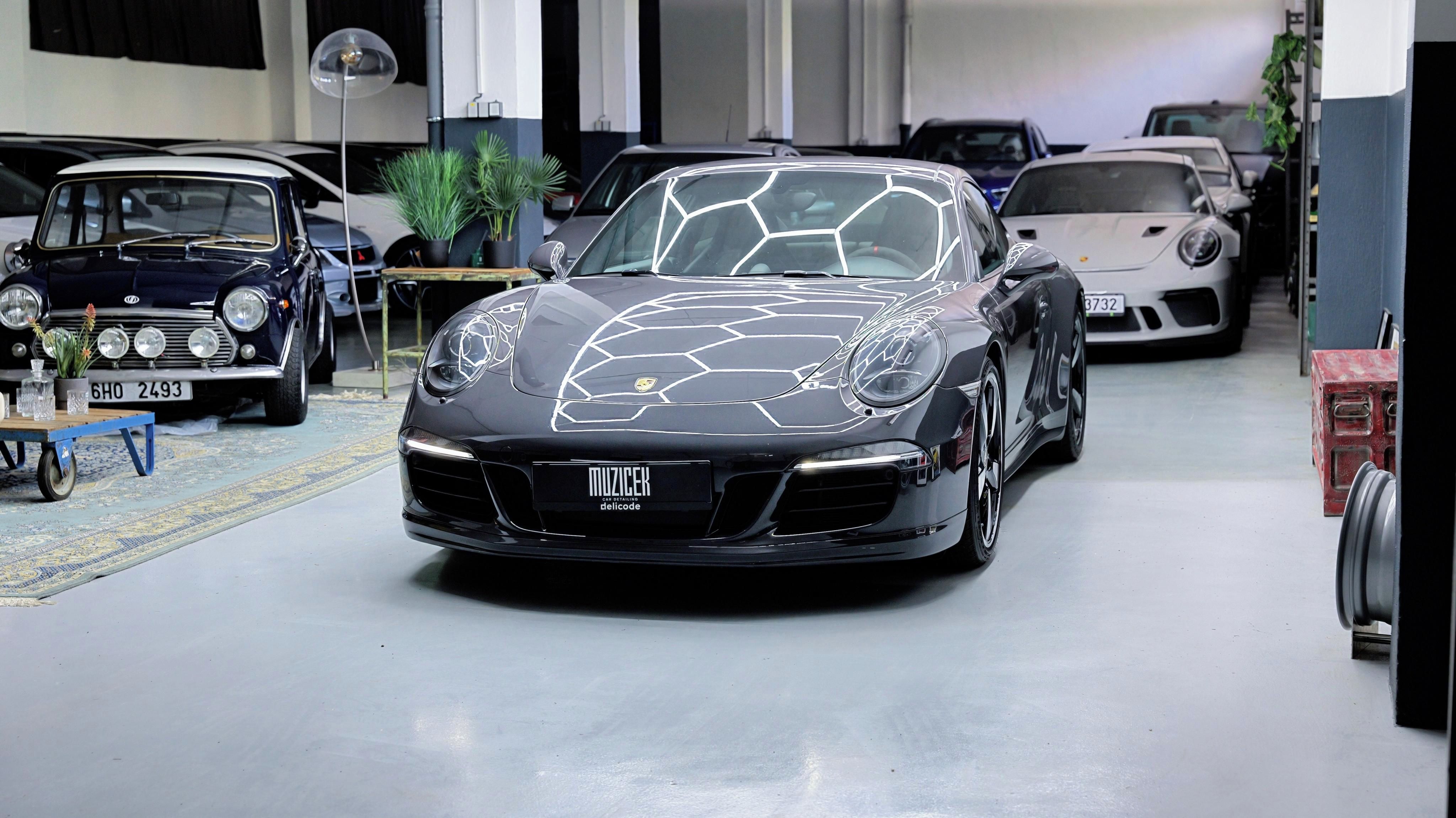 Porsche 911, Carrera 4S / 50 Jahre edition