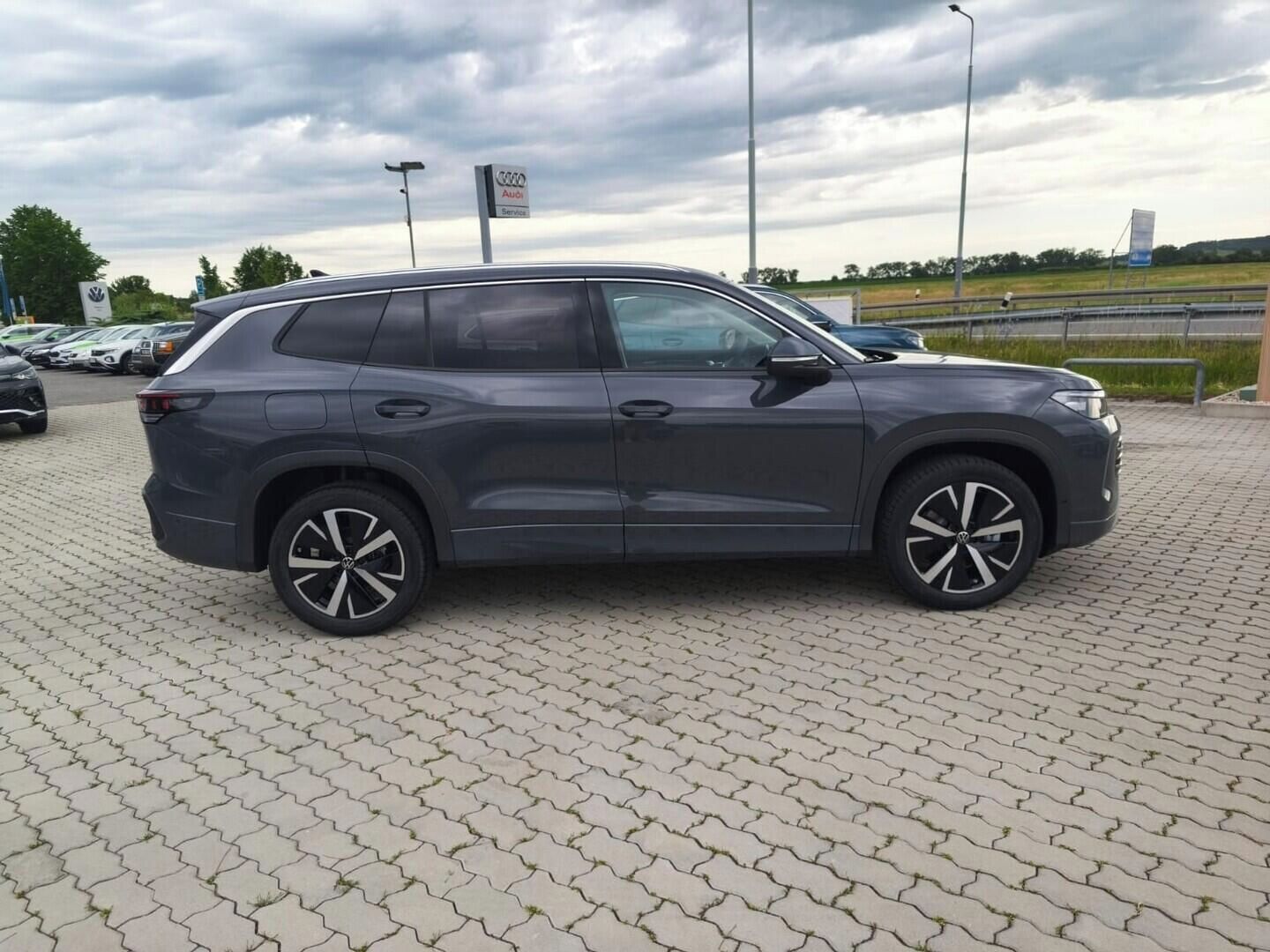 Volkswagen Tayron, Elegance 2,0 TDI 110 kW  110 k - fotka 4