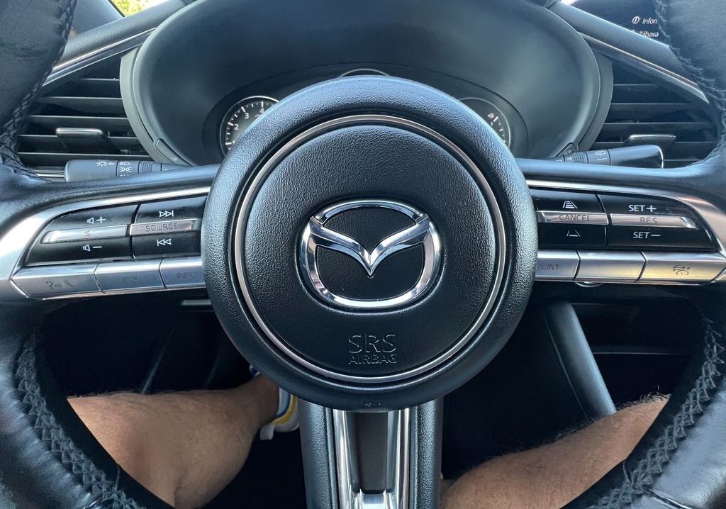 Mazda 3, GT 2.0 Skyactiv-X - fotka 3