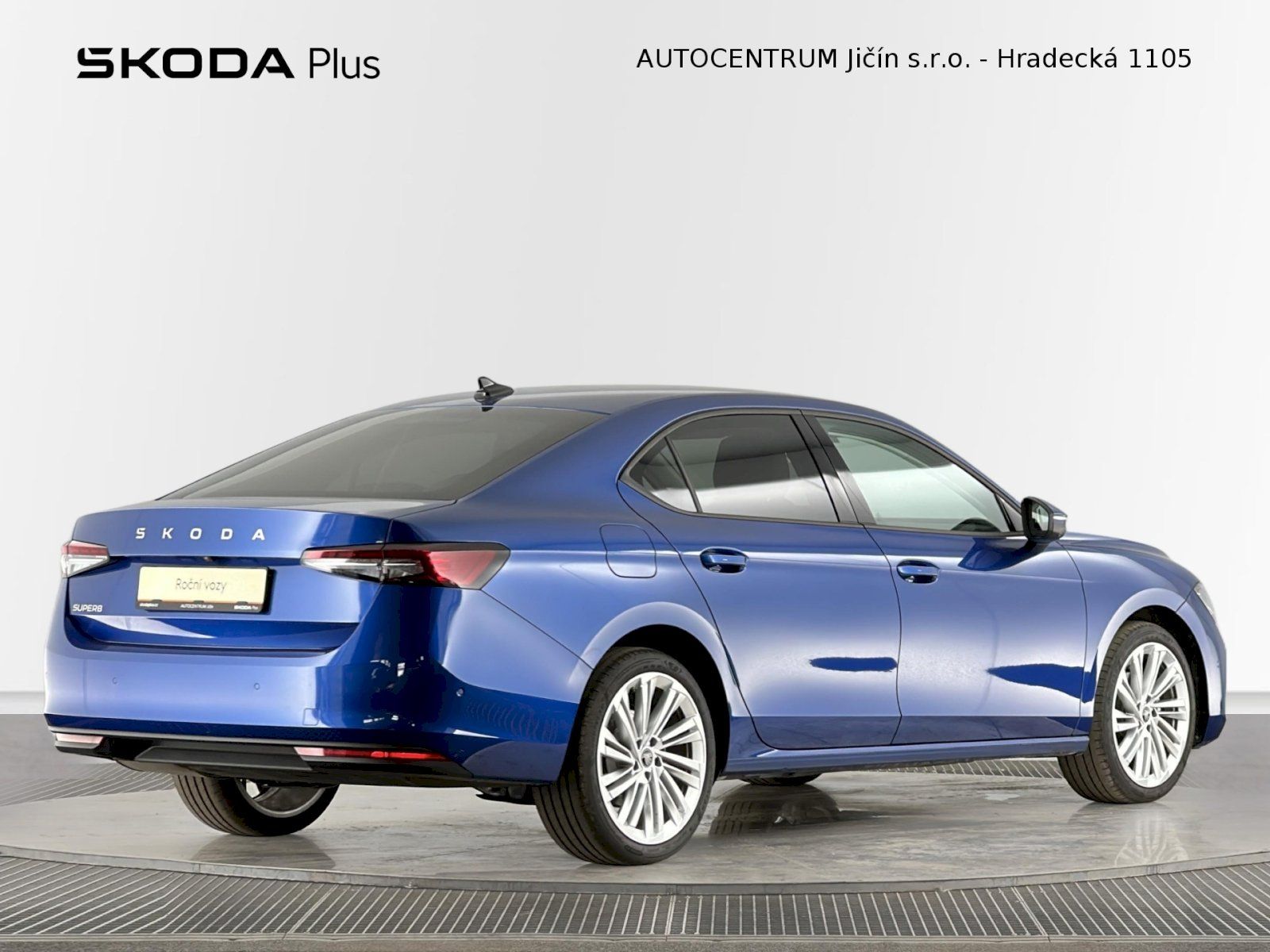Škoda Superb, DSG 1.5TSI 110kW Selection Sui - fotka 2