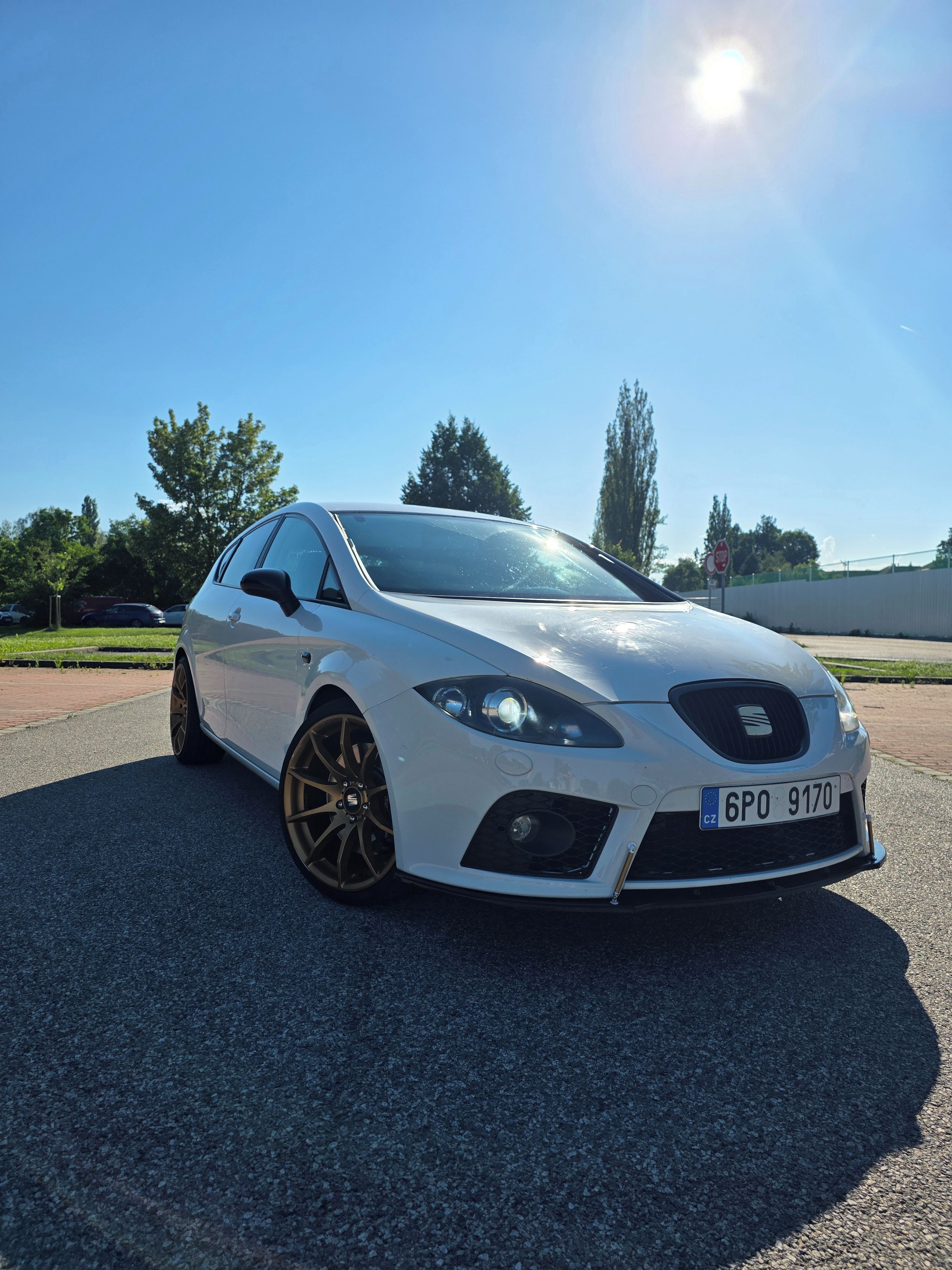 Seat Leon, 2.0 TFSI 180 kW - fotka 2