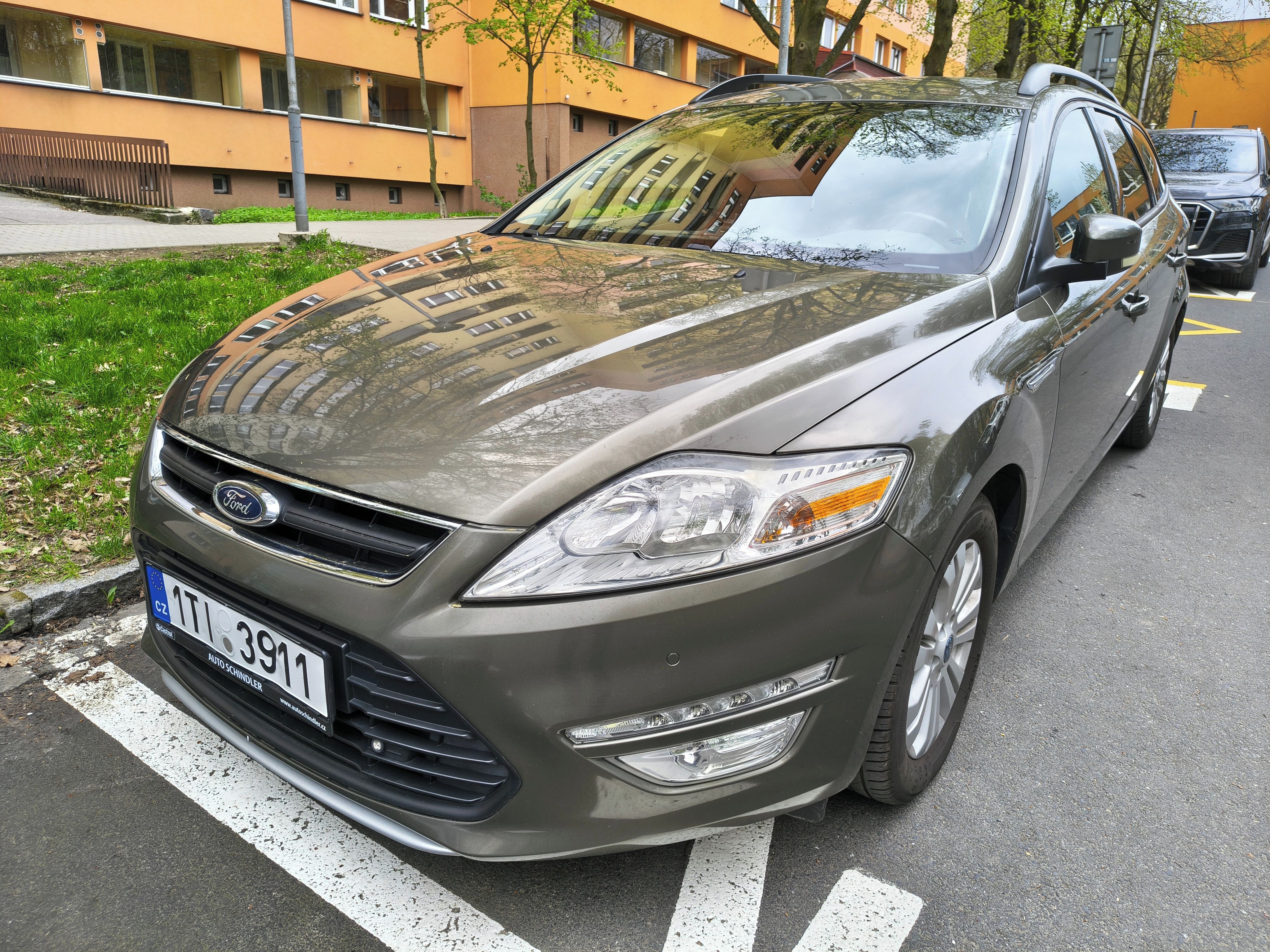 Ford Mondeo, 1,6 ECOboost - fotka 2