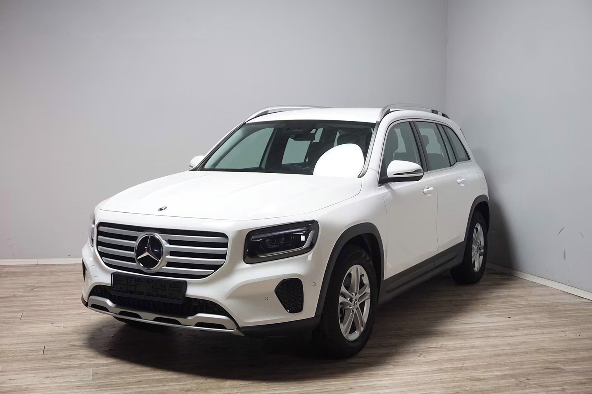 Mercedes-Benz GLB, 220 4MATIC Kamera LED Asist