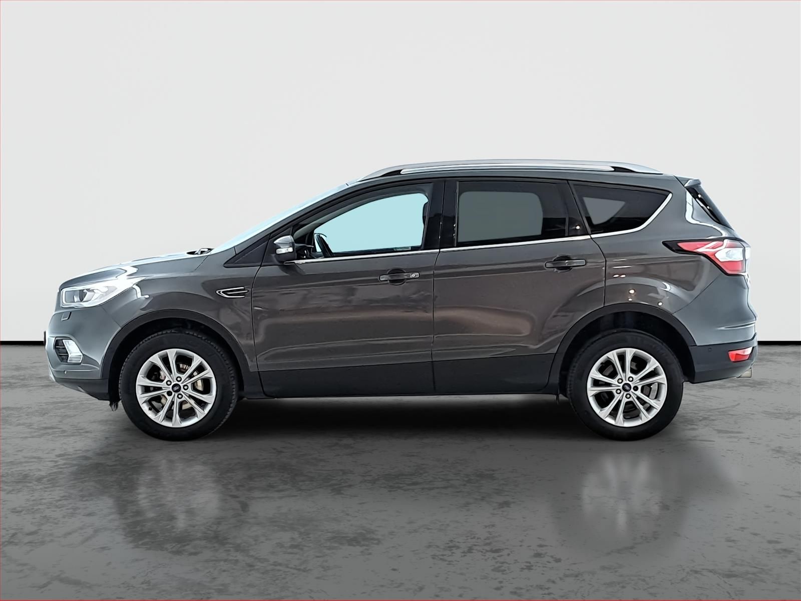 Ford Kuga, 1.5 EcoBoost, ČR,1.maj - fotka 3