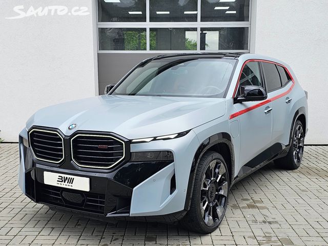 BMW XM