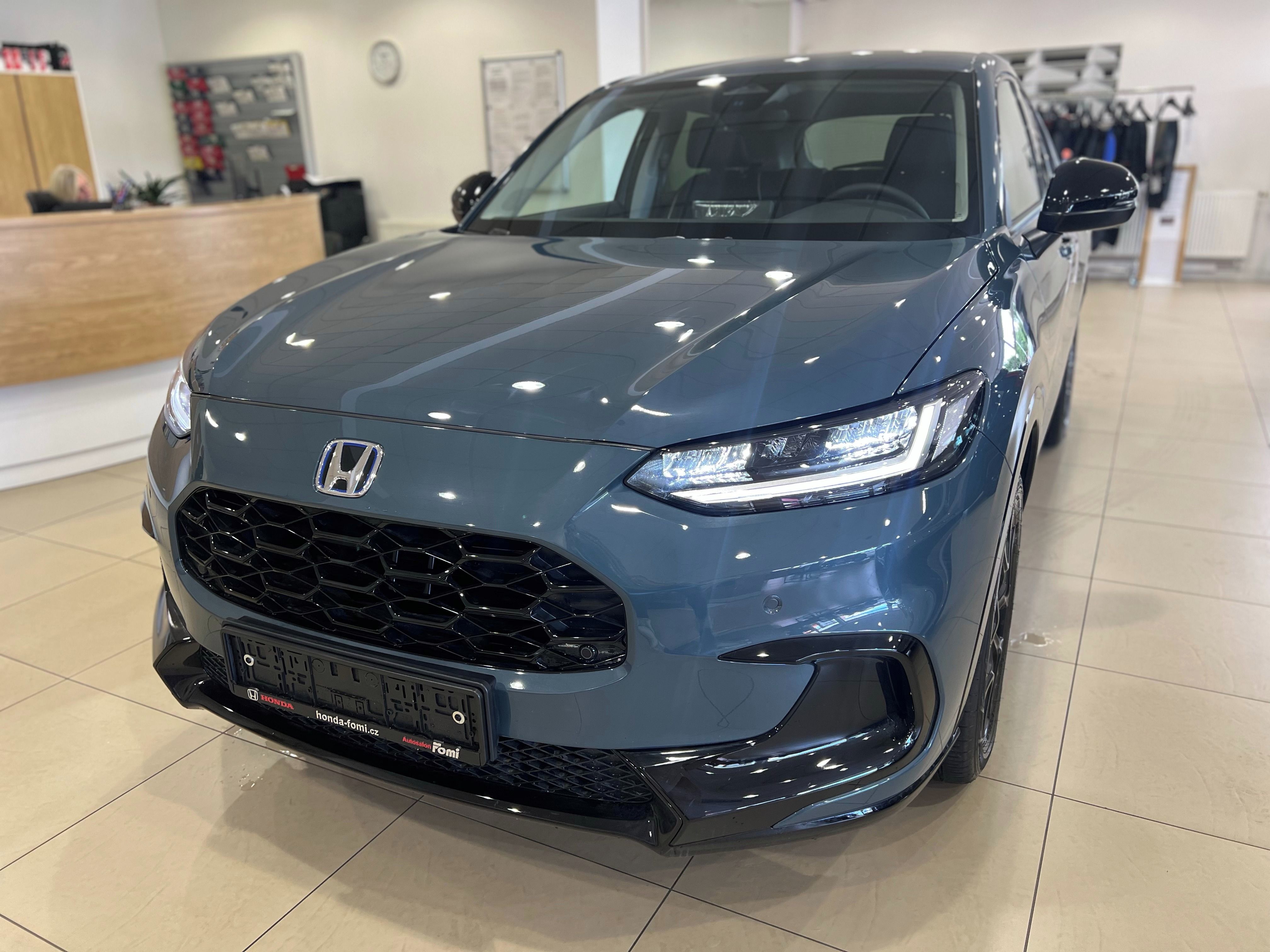 Honda ZR-V, 2,0 e:HEV Sport - fotka 4
