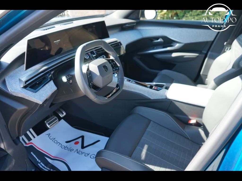 Peugeot 5008, 145 GT*Panorama*7 míst - fotka 6