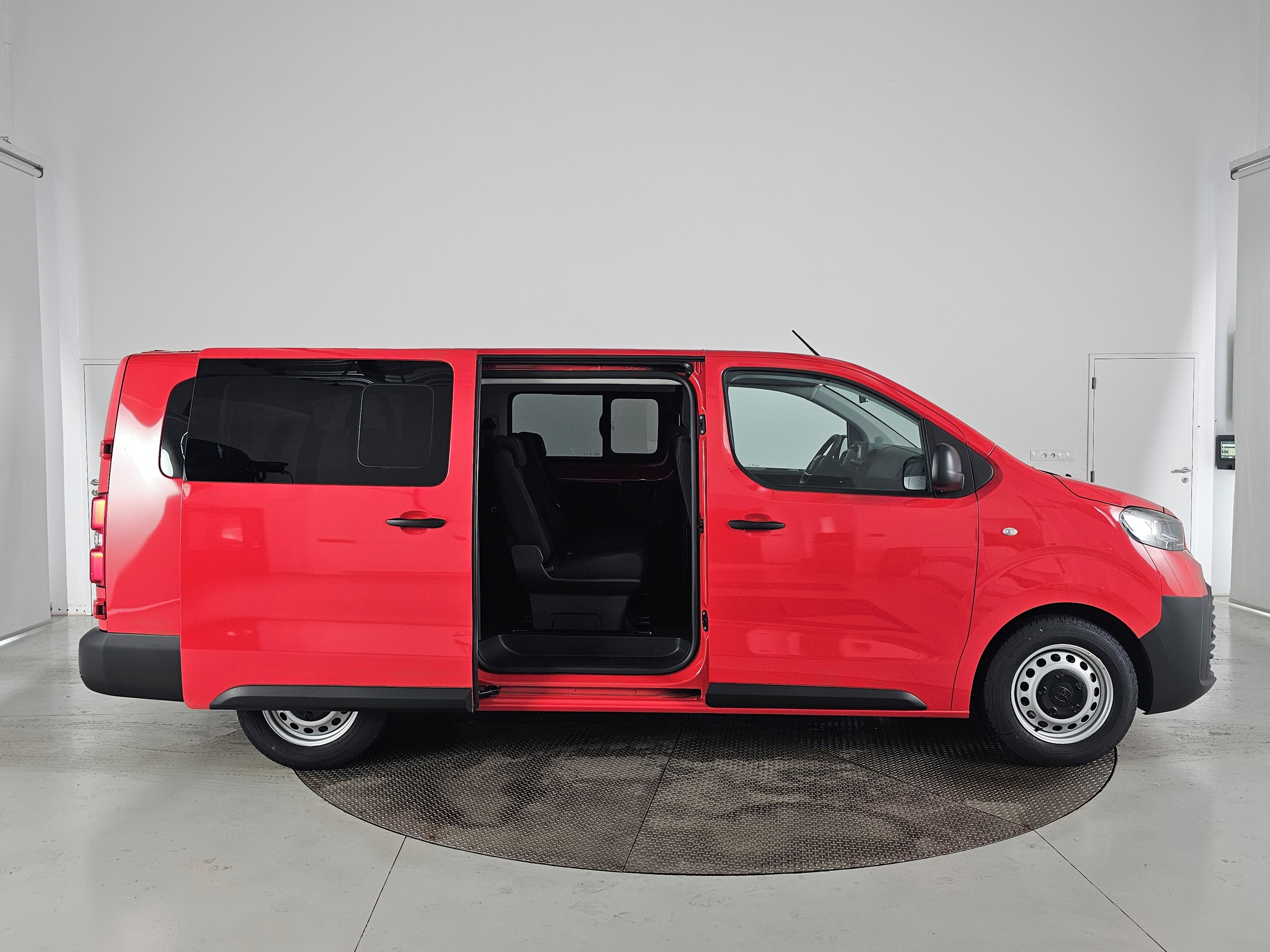 Toyota Proace Verso, 2.0D 144k Kombi 9S - fotka 6
