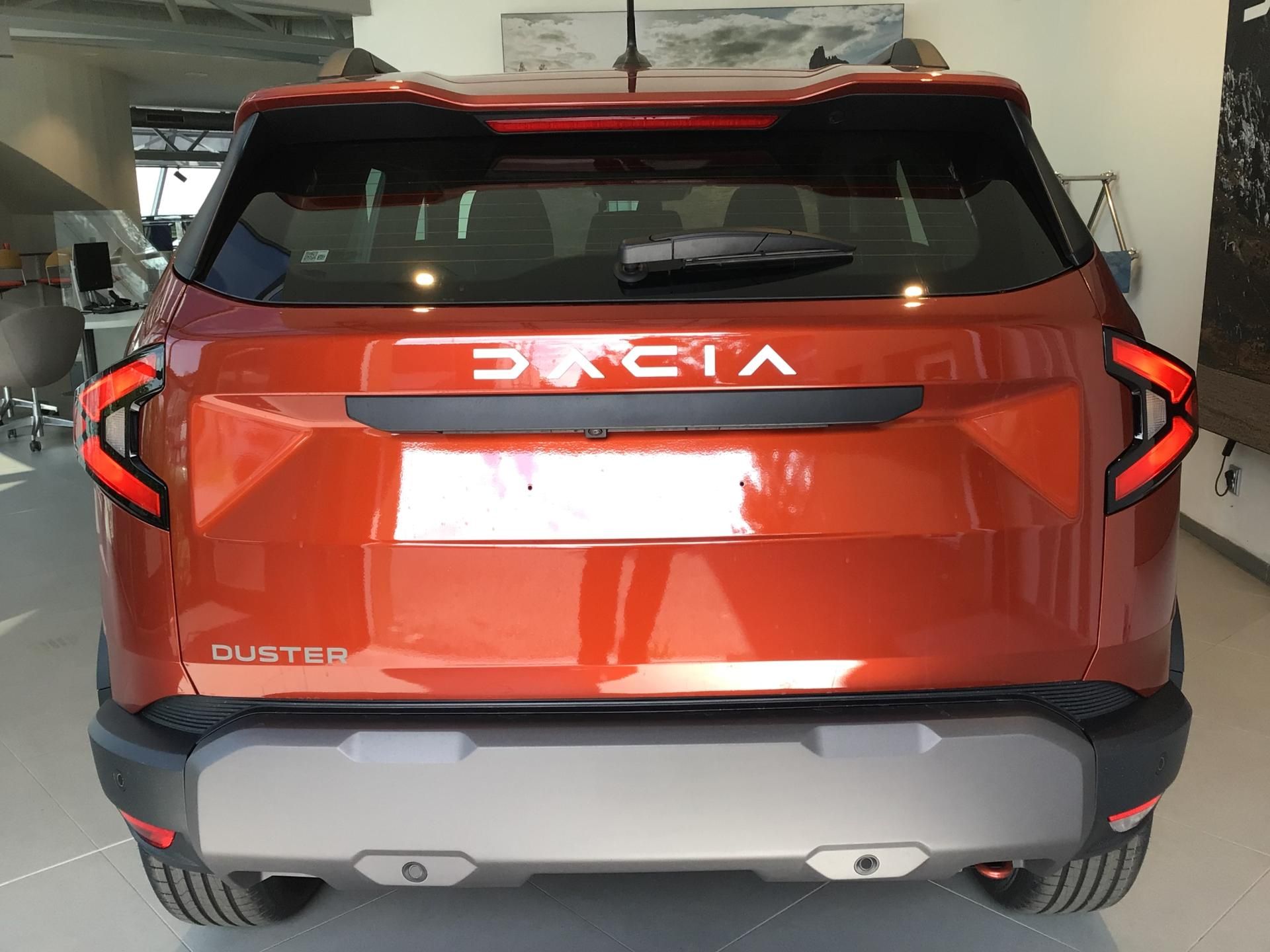 Dacia Duster, HYBRID AUTOMAT MAXIM. VÝBAVA - fotka 5