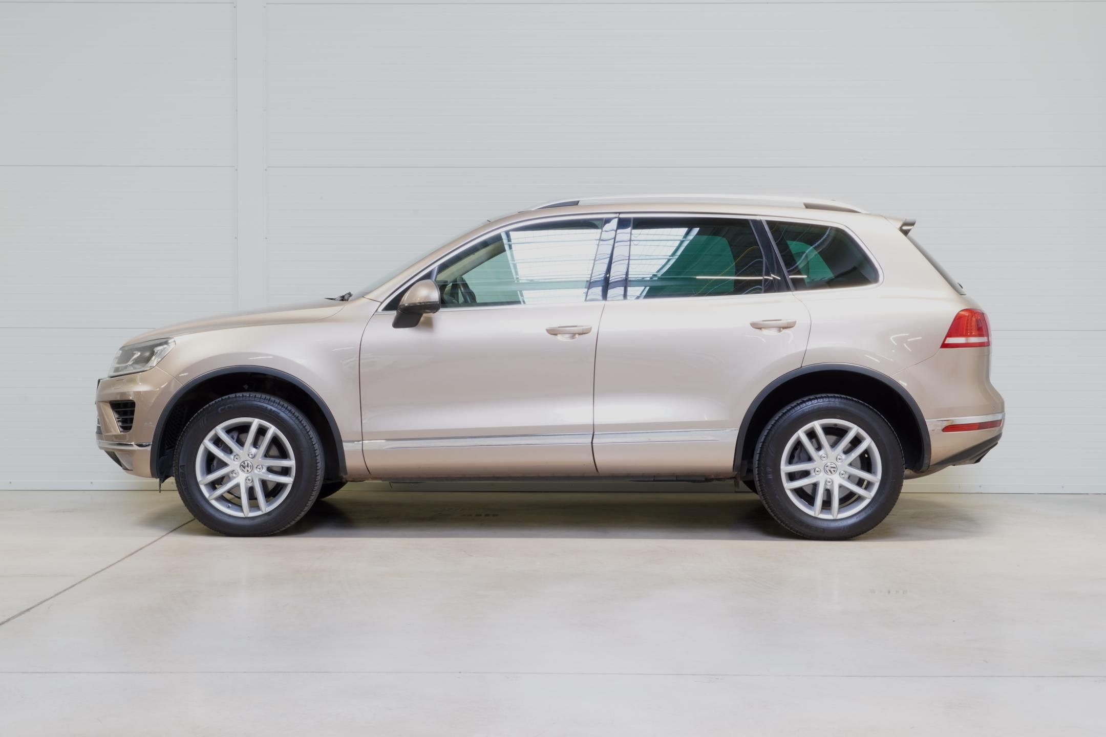 Volkswagen Touareg, 3.0TDI,193kW,Vzduch,Tažné,ACC - fotka 5