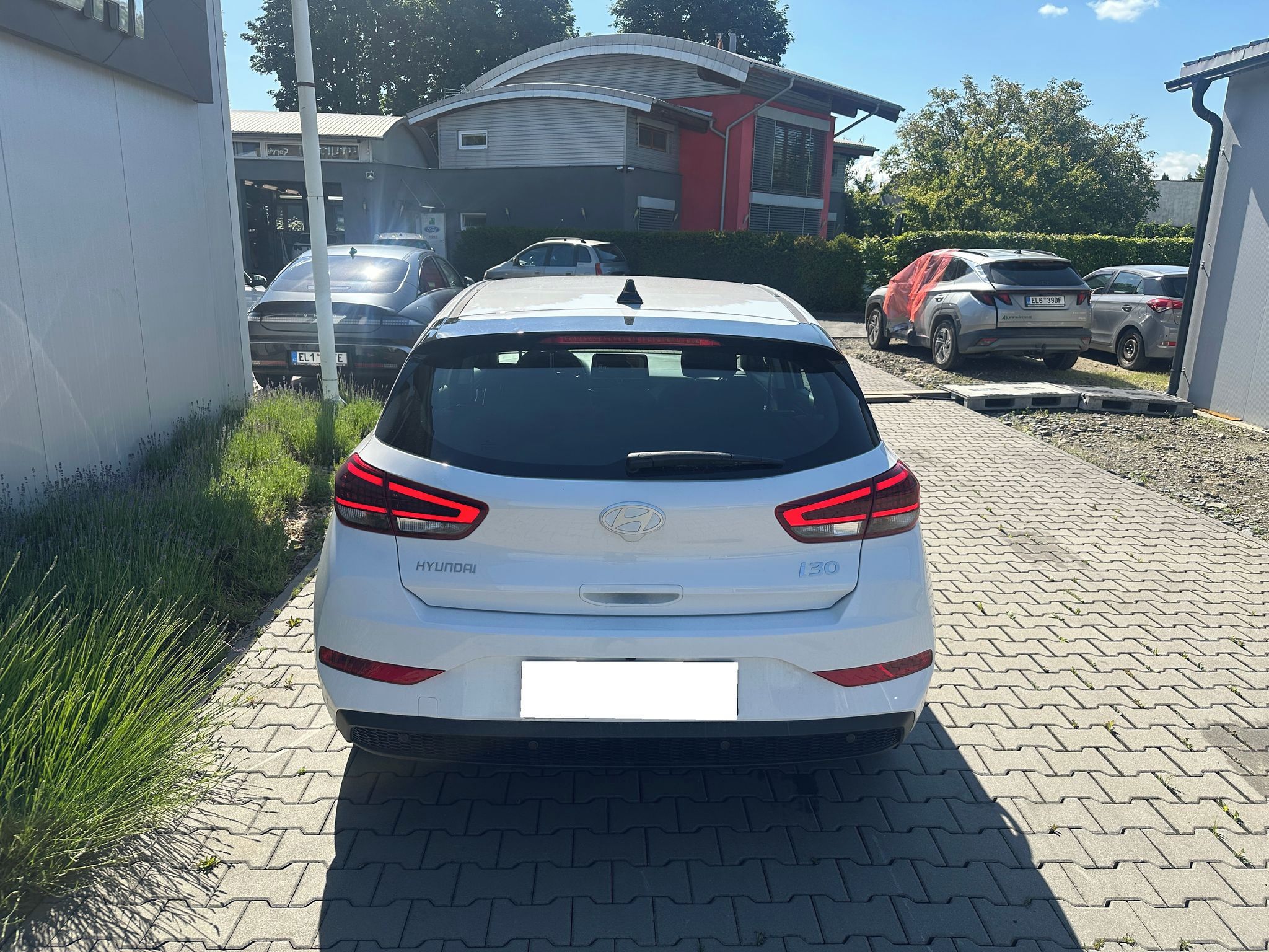 Hyundai i30, HB 1,0 T-GDI MT COMFORT - fotka 6