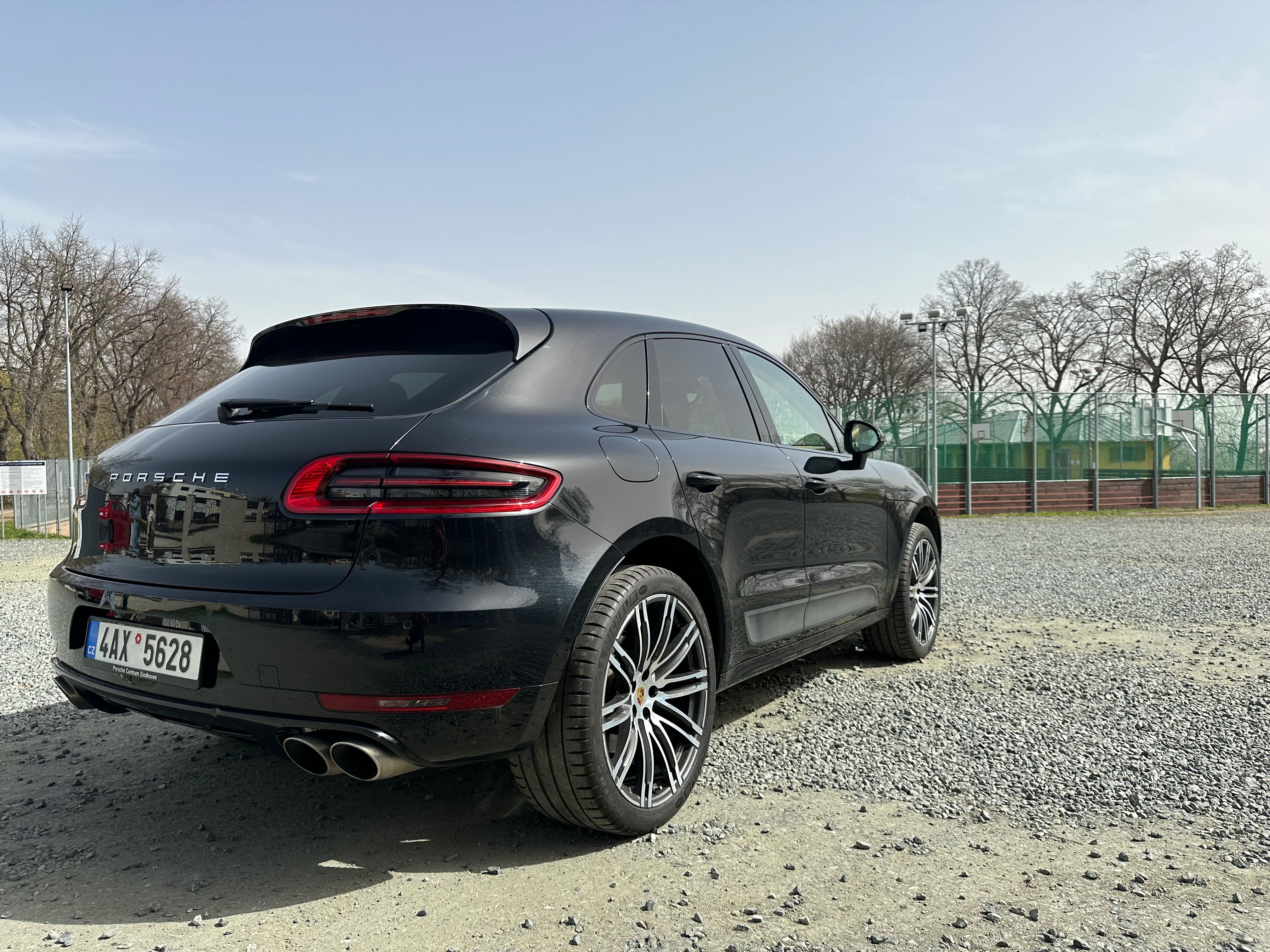 Porsche Macan, S 3.0 - prvni majitel - fotka 3
