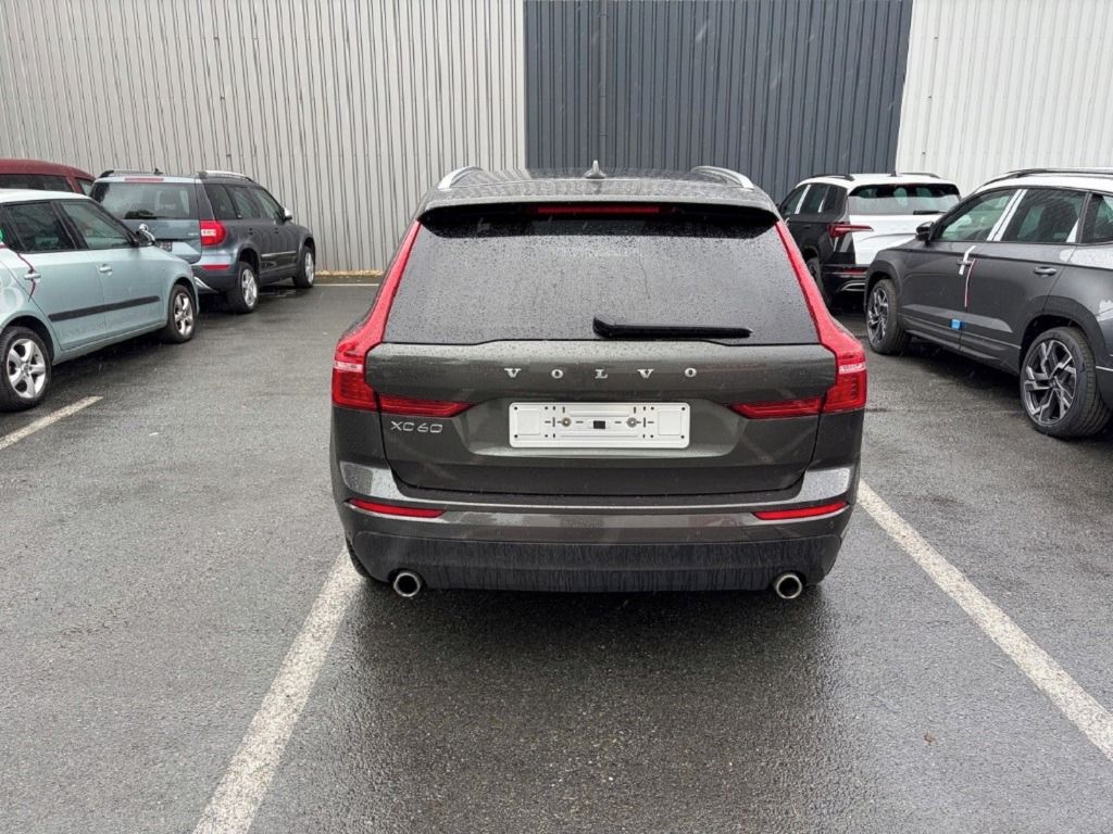 Volvo XC60, 2.0, manuální převodovka - fotka 3