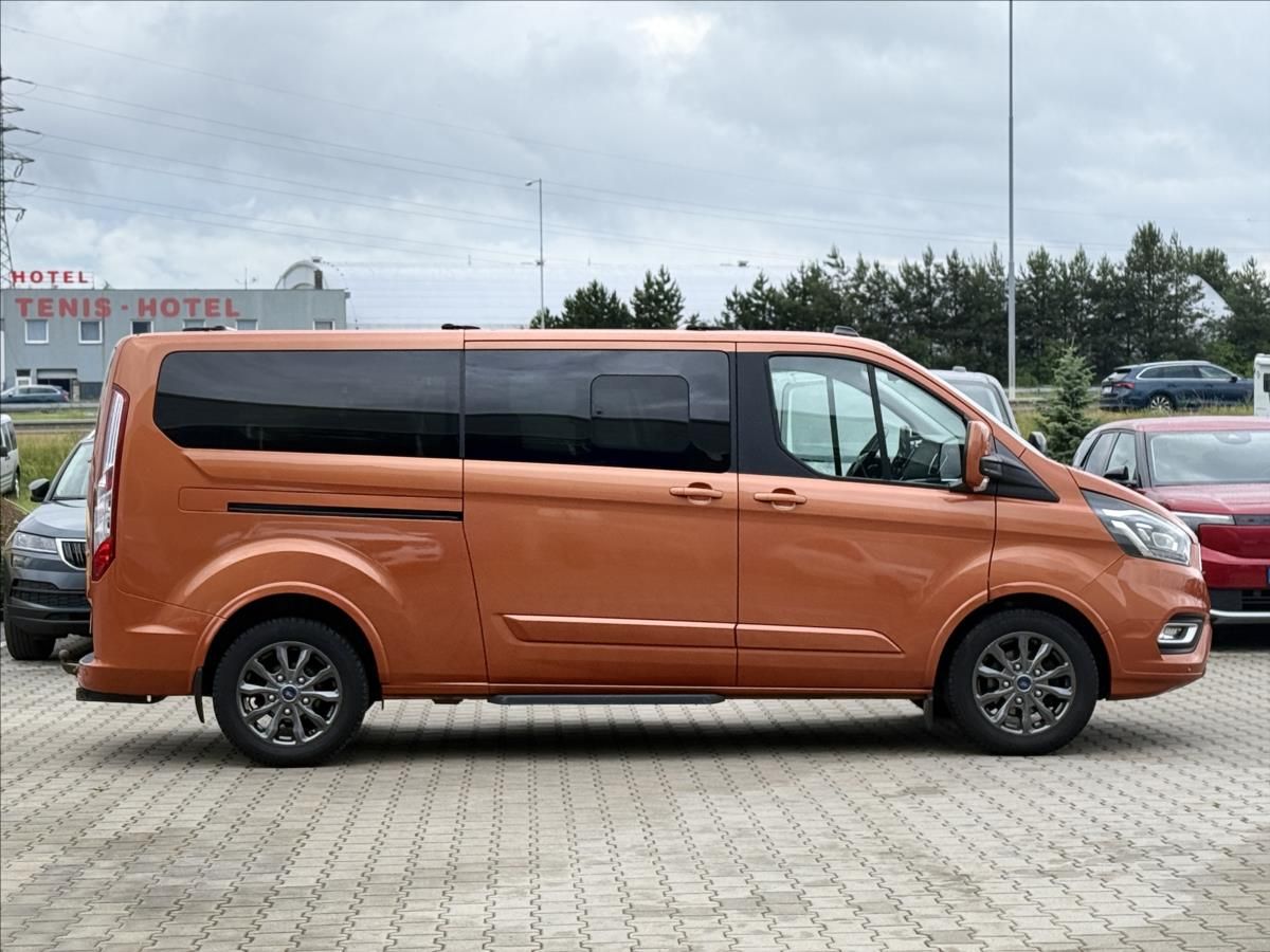 Ford Tourneo Custom, 2,0 EcoBlue 136 kW Titanium X - fotka 6