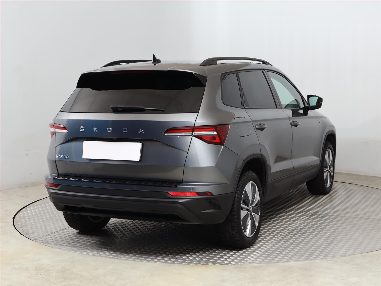 Škoda Karoq, 2.0 TDI, Style, Automat, ČR - fotka 5