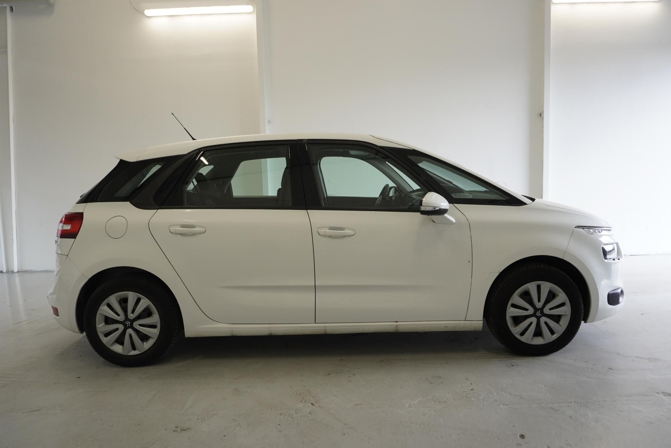 Citroën C4 Picasso, 1.6-16V 1 MAJITEL ZNAČKOVÝ S. - fotka 4