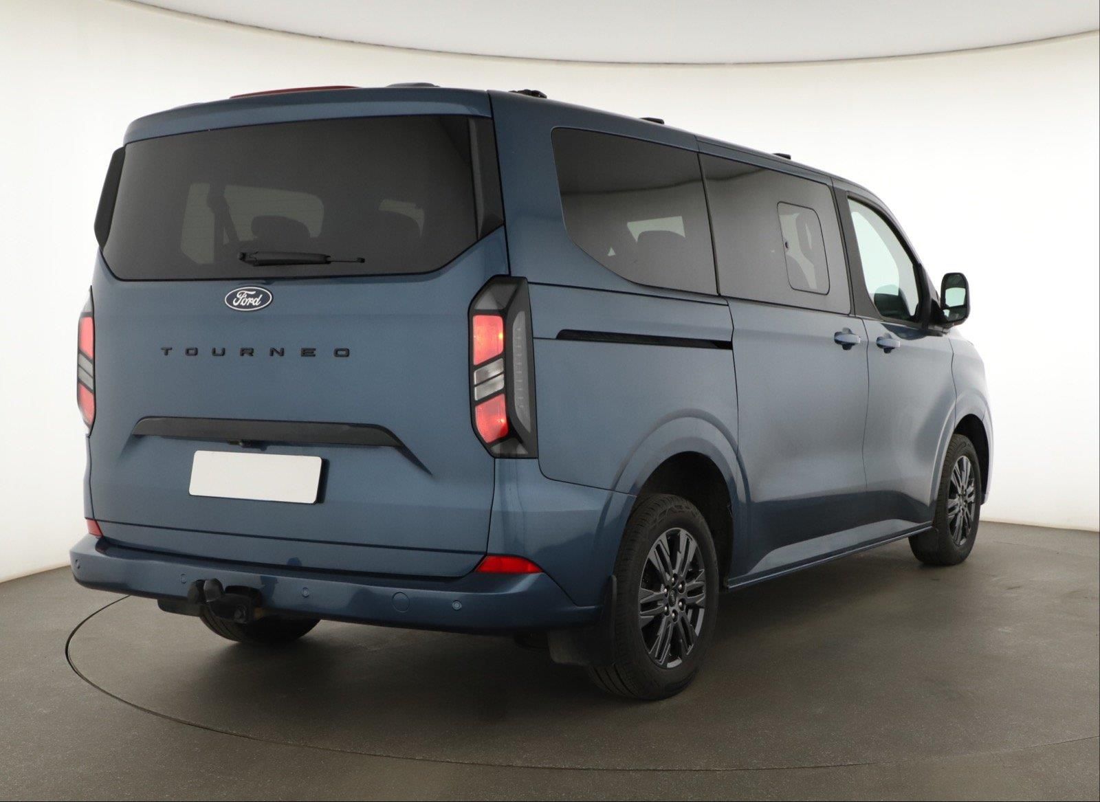 Ford Tourneo Custom, 2.0 EcoBlue, Titanium, 1Maj - fotka 5