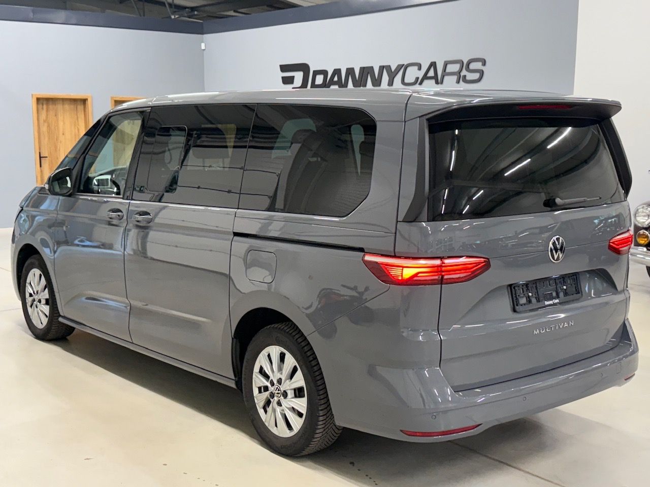 Volkswagen Multivan, T7 2.0TDI DSG - fotka 2