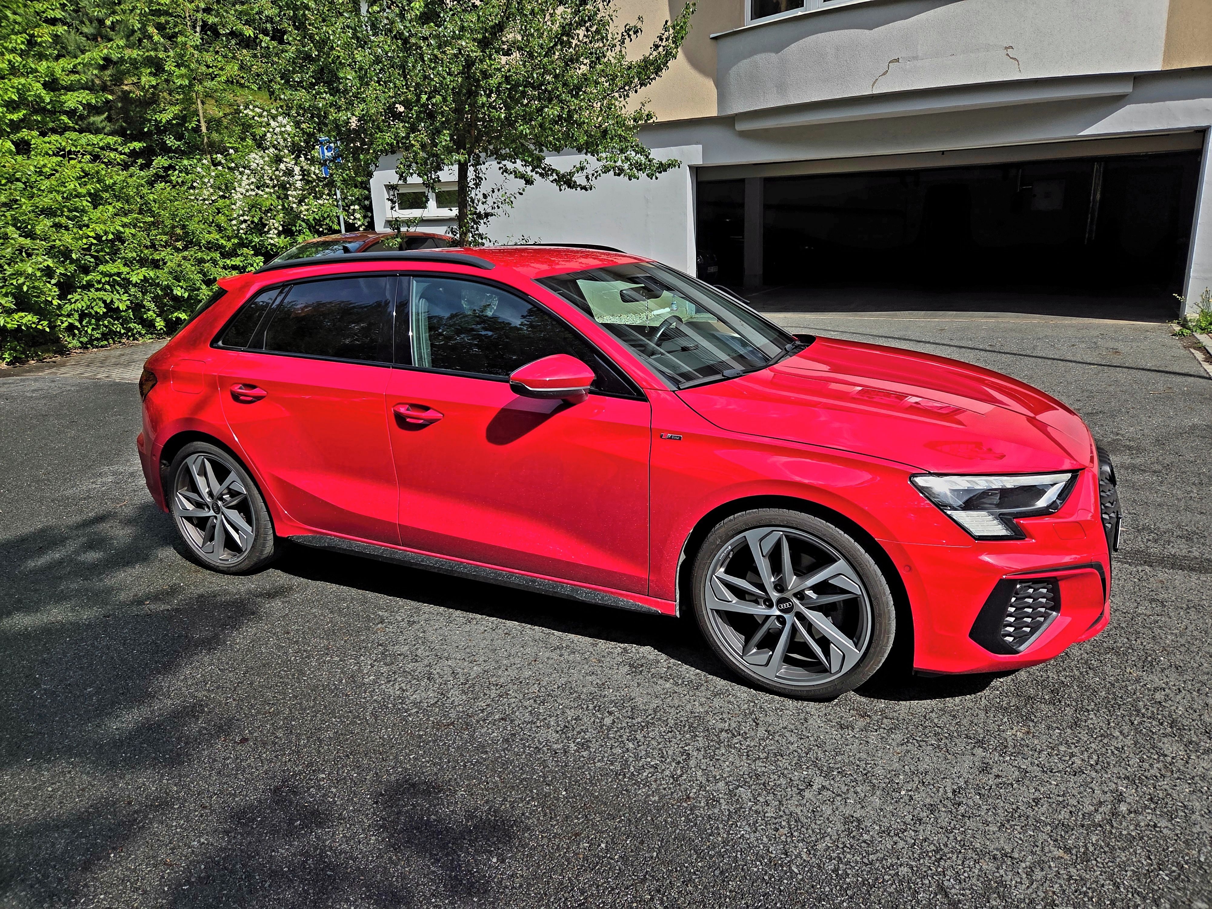 Audi A3, A3 Sportback S line 40TFSI qua - fotka 2