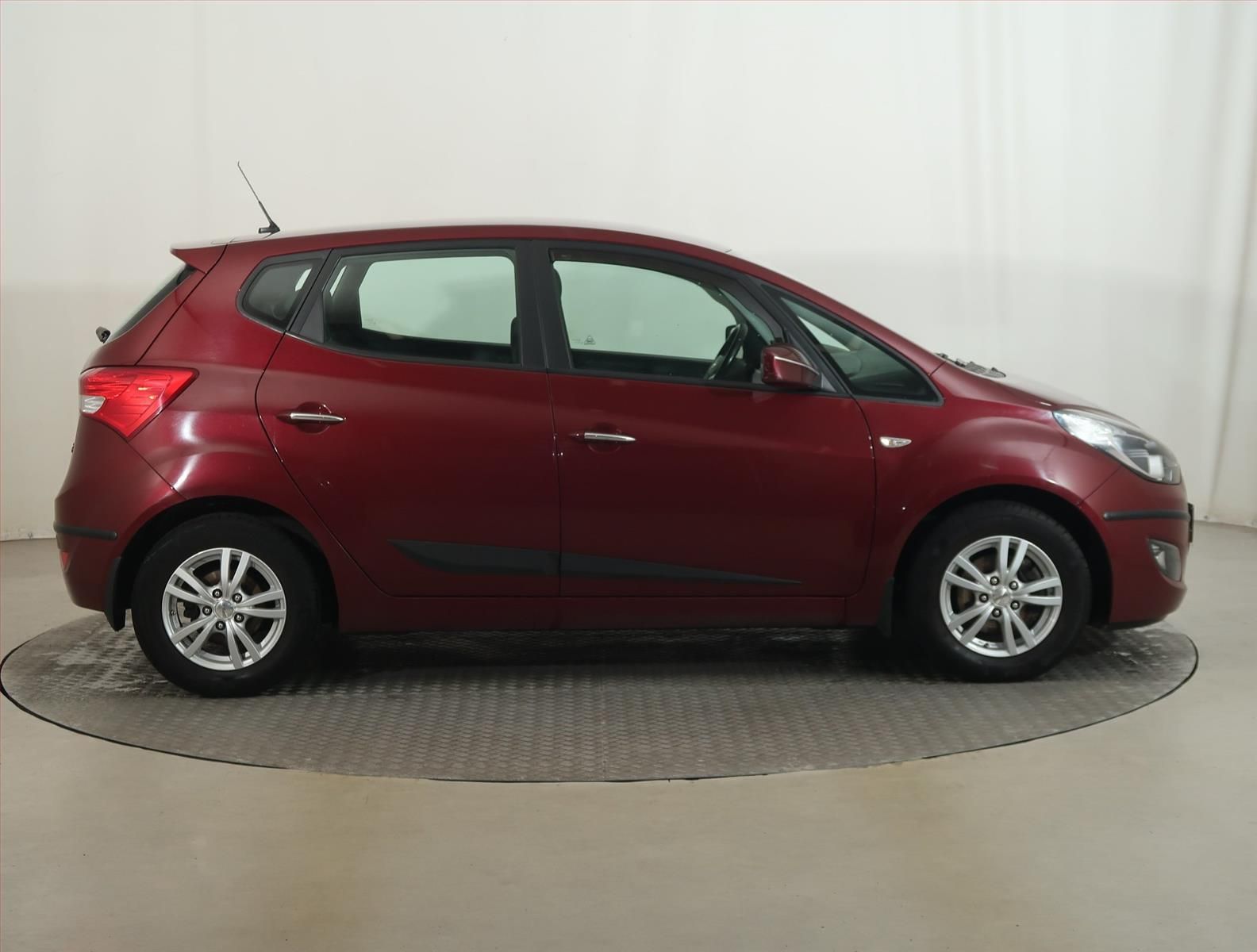Hyundai ix20, 1.4 CVVT - fotka 6