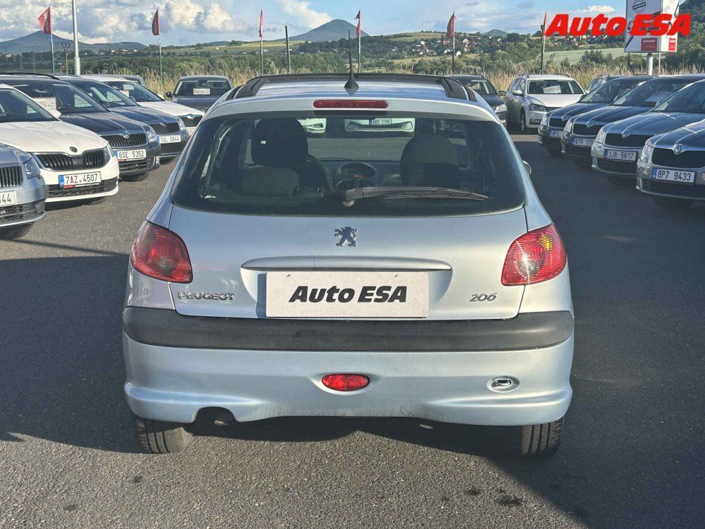 Peugeot 206, 1.1i - fotka 5