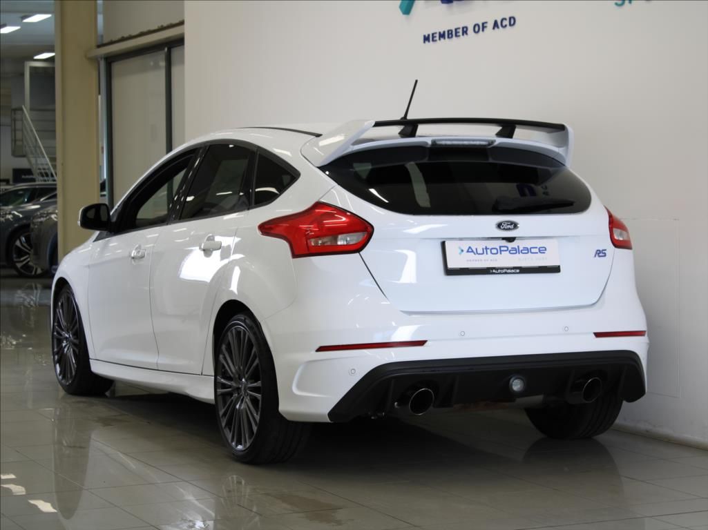 Ford Focus, 2,3 RS 257kW 4x4 33tkm! ČR - fotka 3