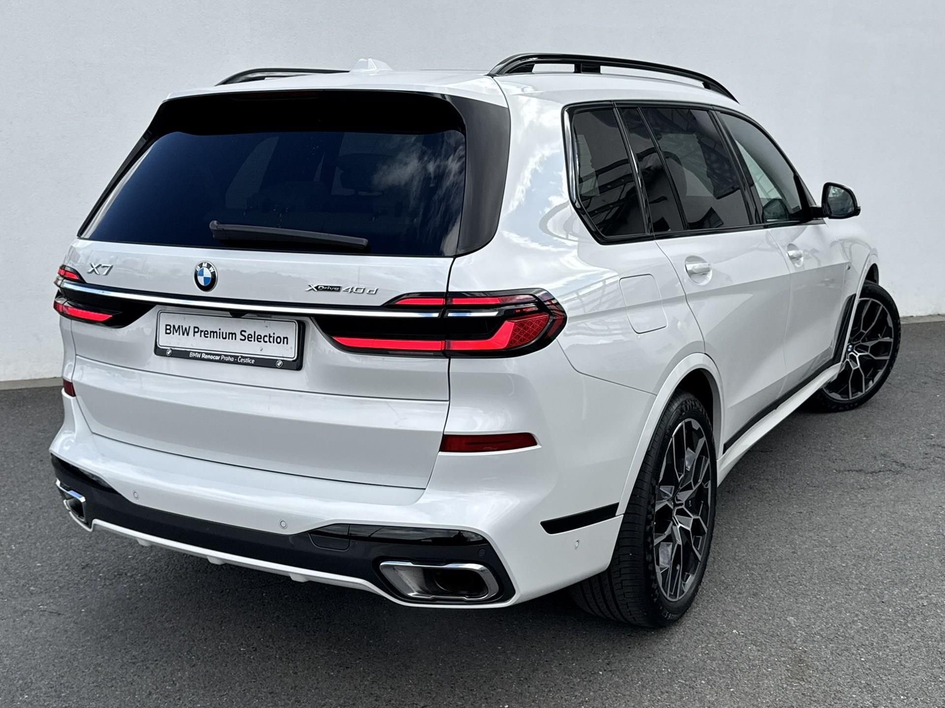 BMW X7, X7 xDrive40D Bowers Panorama - fotka 2