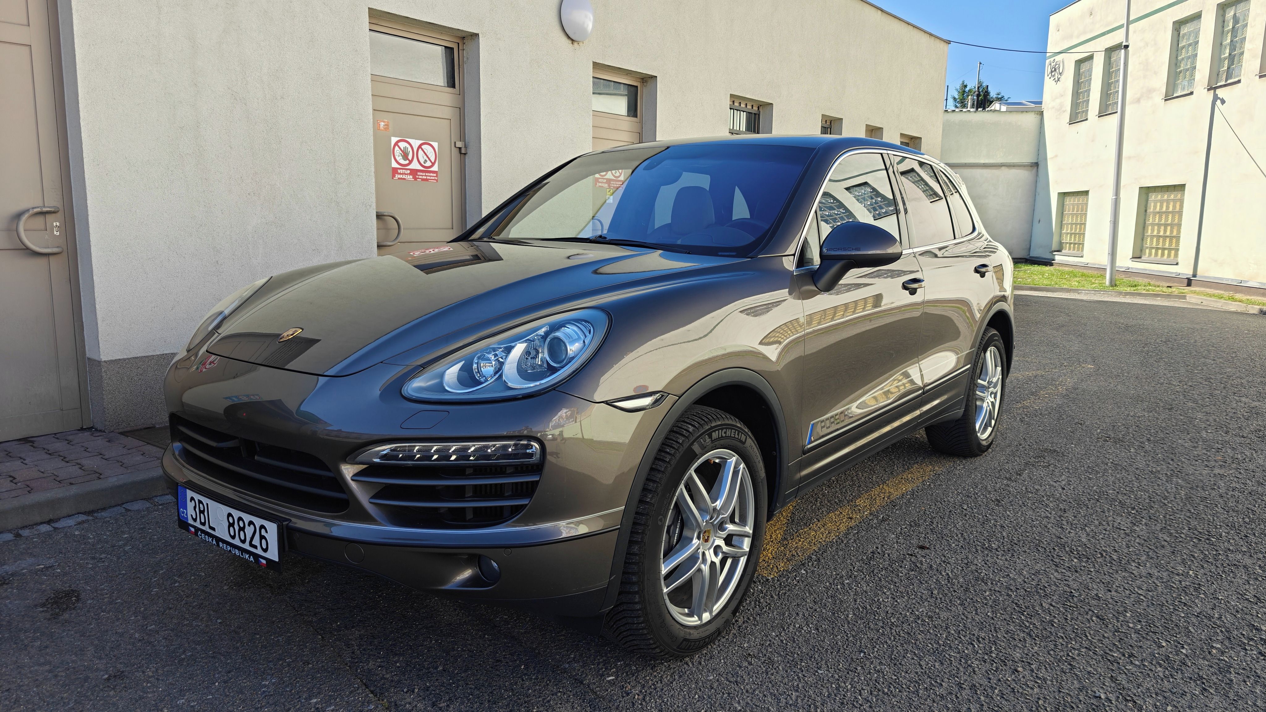 Porsche Cayenne - fotka 3