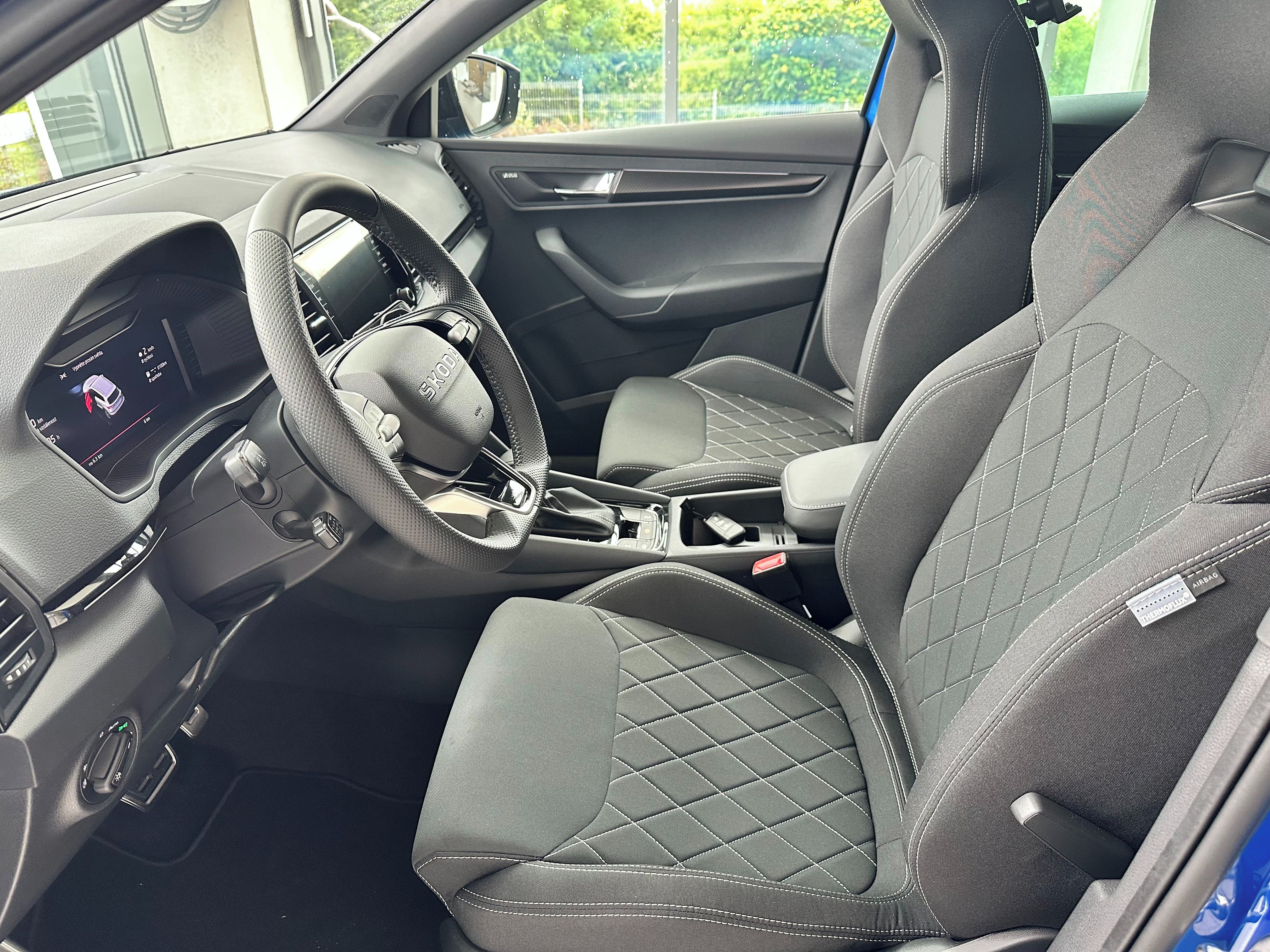 Škoda Karoq, 2,0 TDI 110 kW DSG SportLine - fotka 5