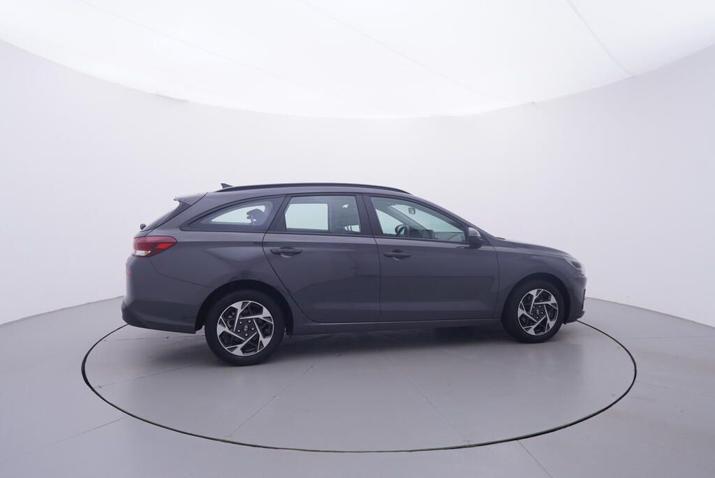Hyundai i30, 1.0 GDI 74 kW - fotka 6