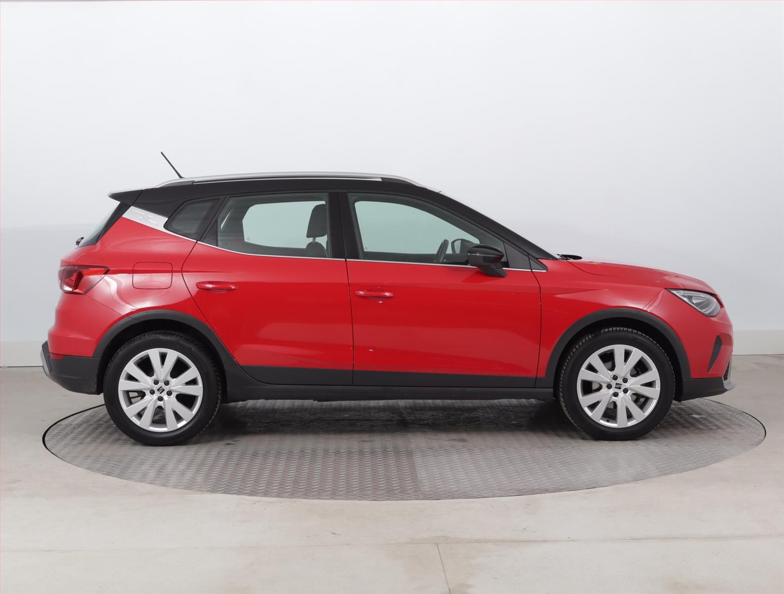 Seat Arona, 1.0 TSI, Xperience, Navi - fotka 6