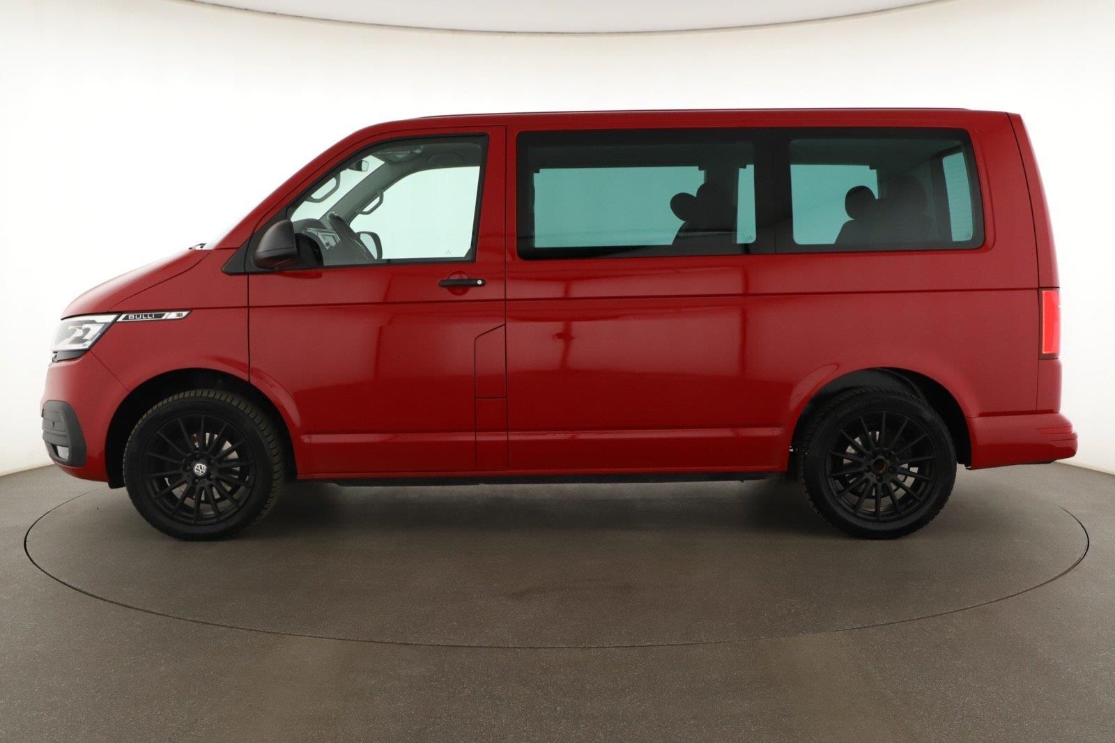 Volkswagen Multivan, 2.0 TDI, 7 míst, KR, Nové v ČR - fotka 3