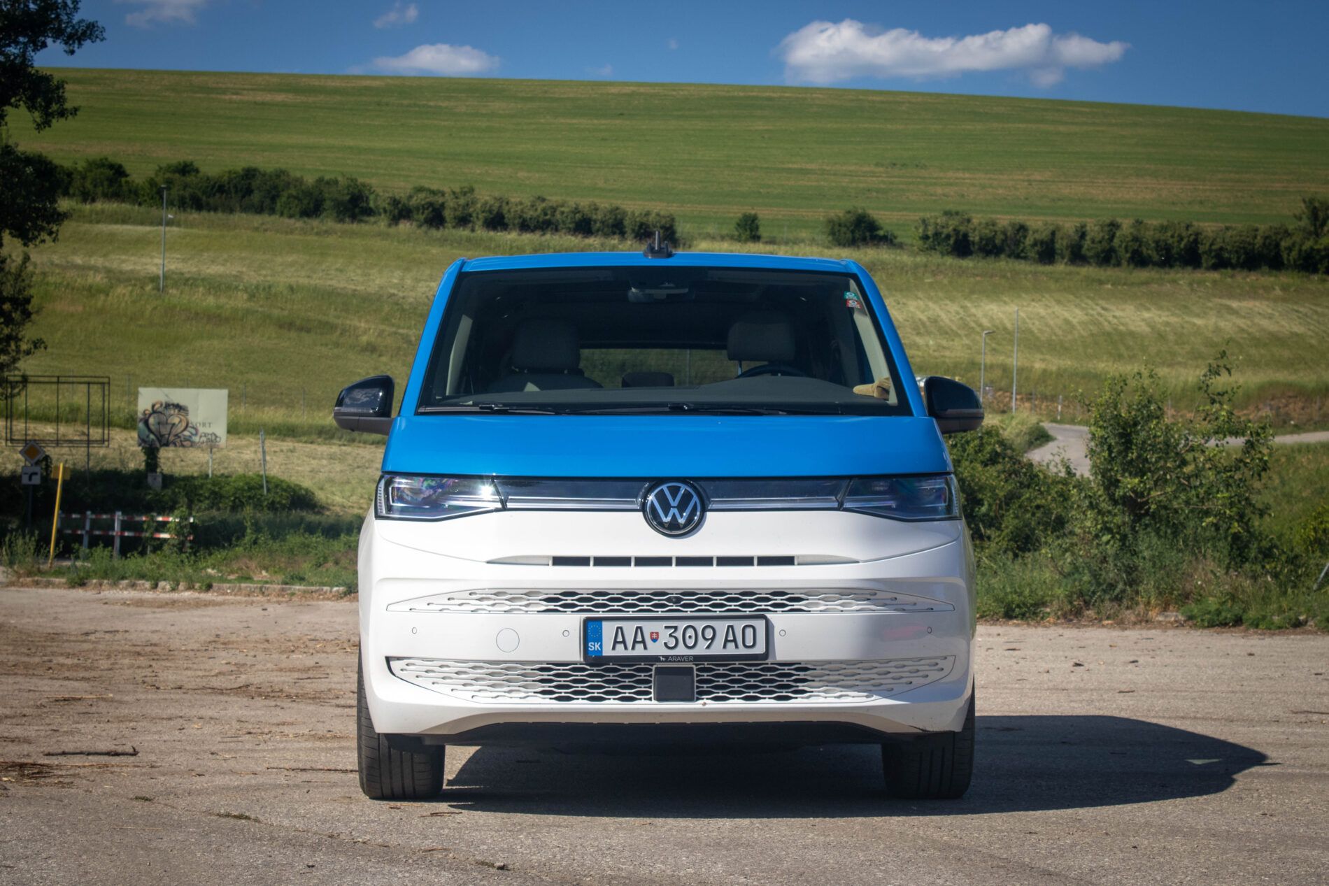 Volkswagen Multivan - fotka 2