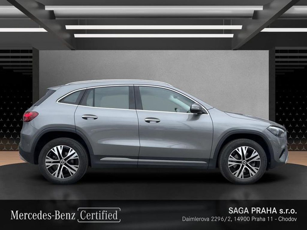 Mercedes-Benz GLA, 200d 4MATIC Progressive Advanc - fotka 3