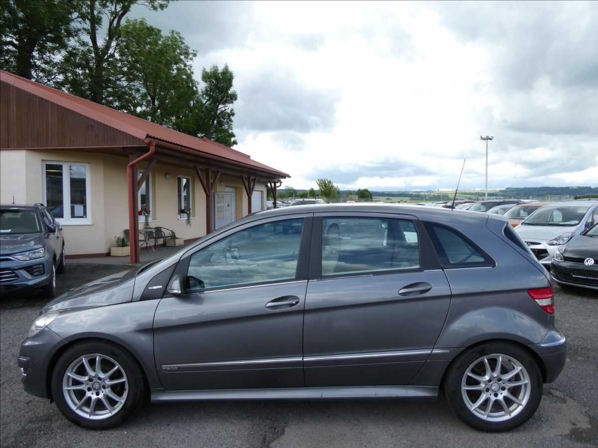 Mercedes-Benz Třídy B, 1,7 i 85kW - fotka 6