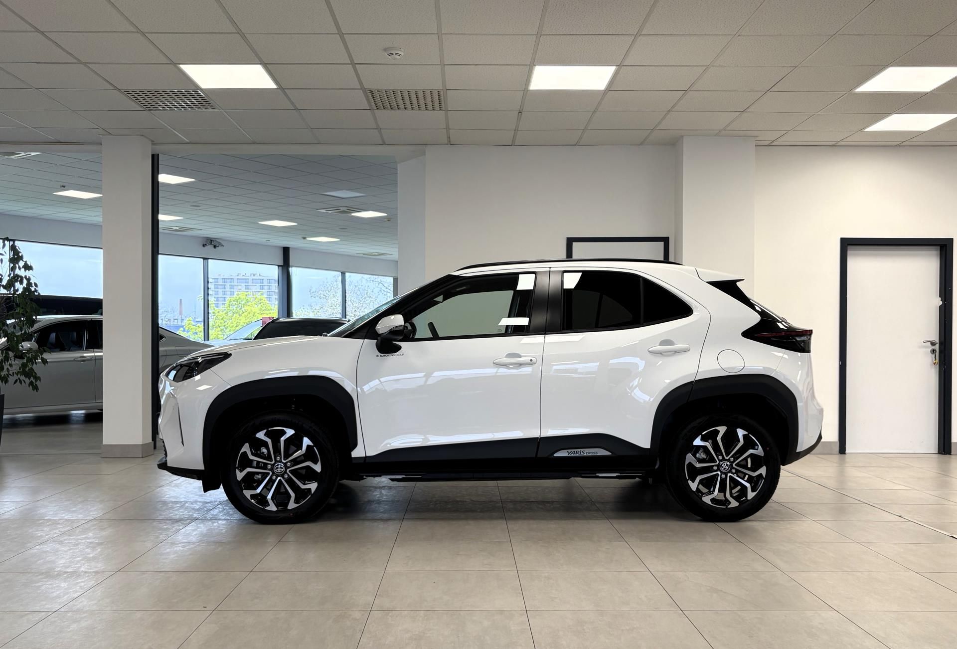 Toyota Yaris Cross, 1.5l, HEV130 ,e-CVT (4X2) - fotka 5