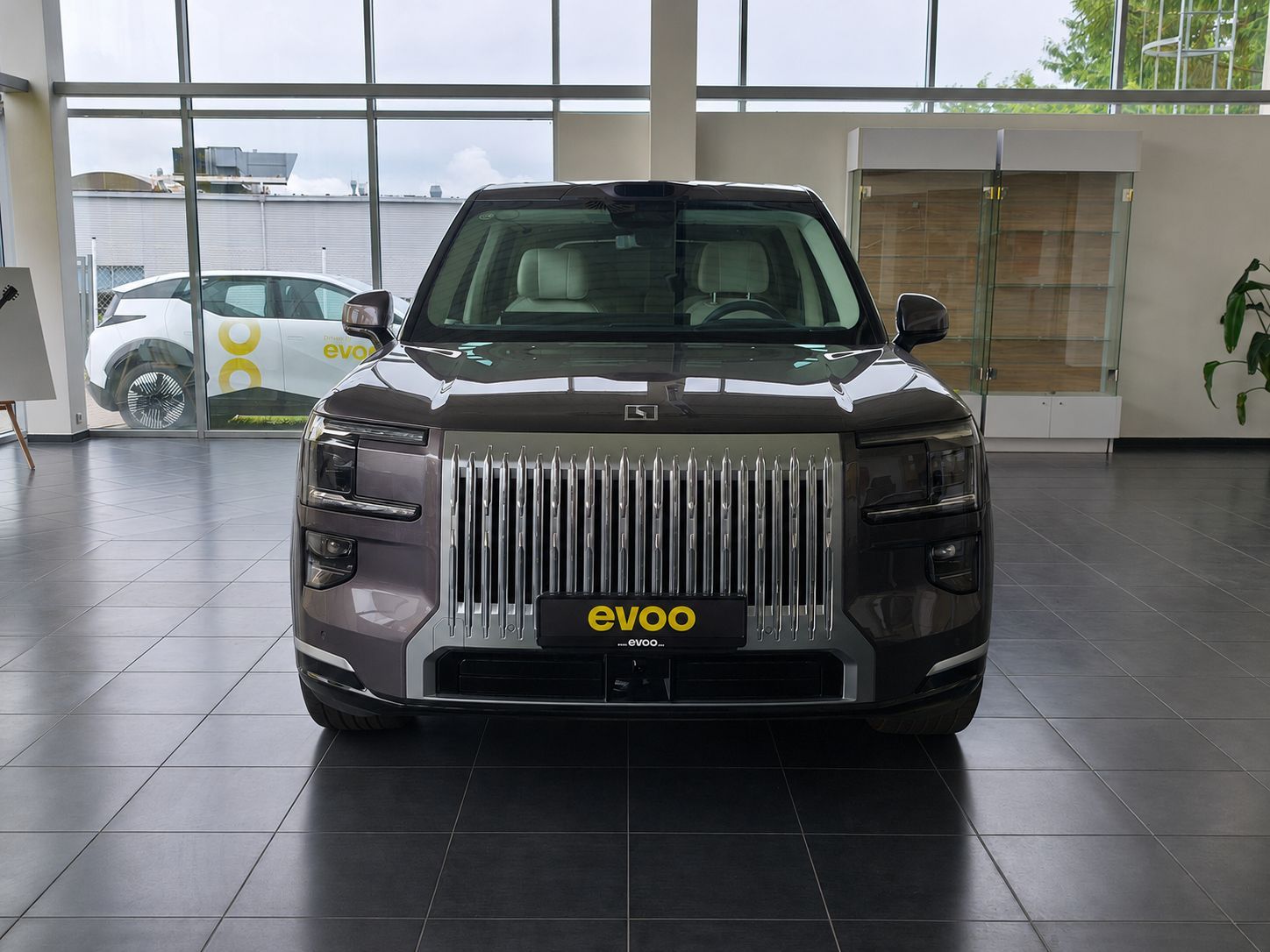 Zeekr 9X, Ultra 70 kWh Hyper-SUV 4WD - fotka 3