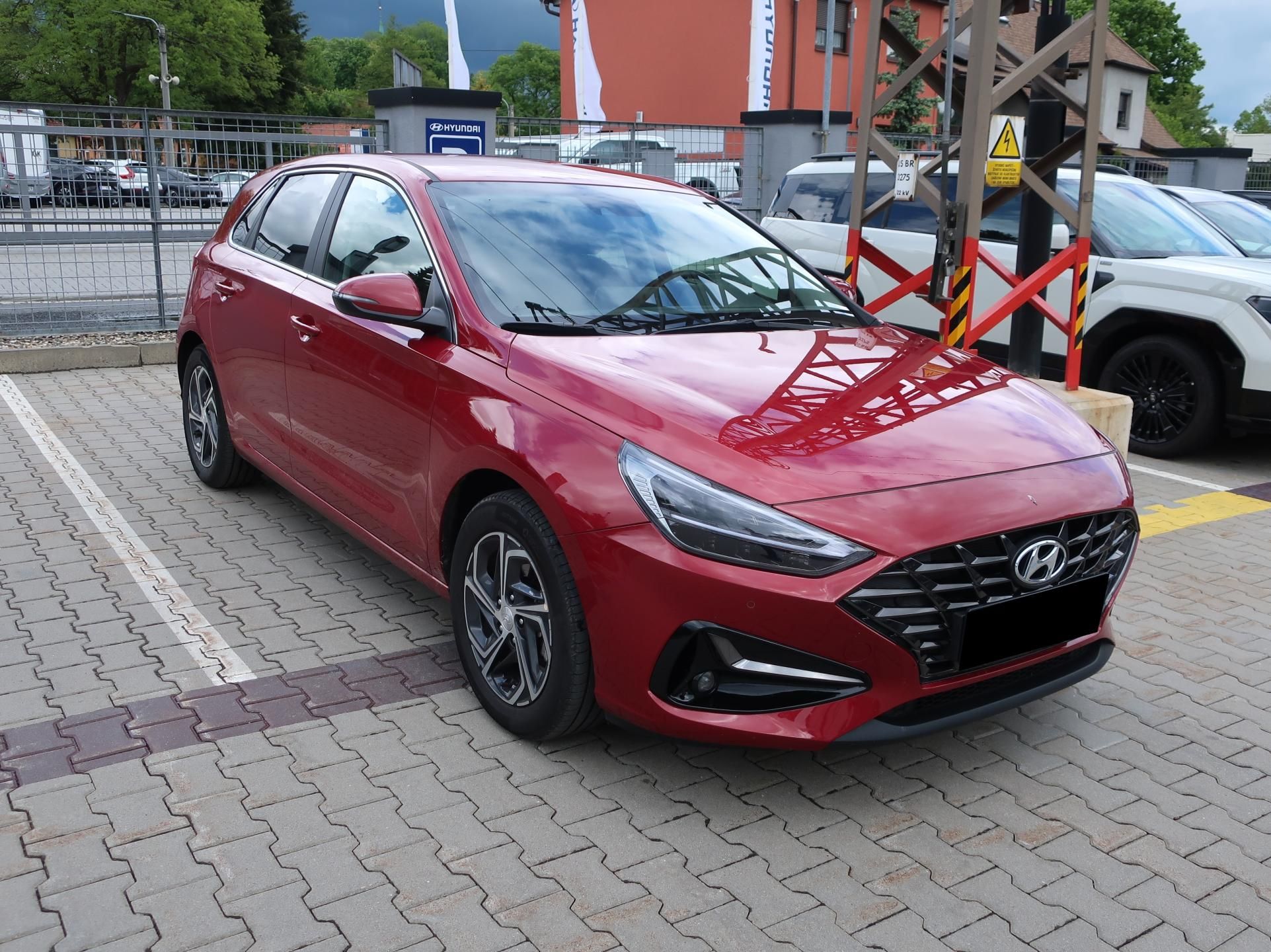 Hyundai i30, HB 1.5DPI 81kW SMART NAVI - fotka 2