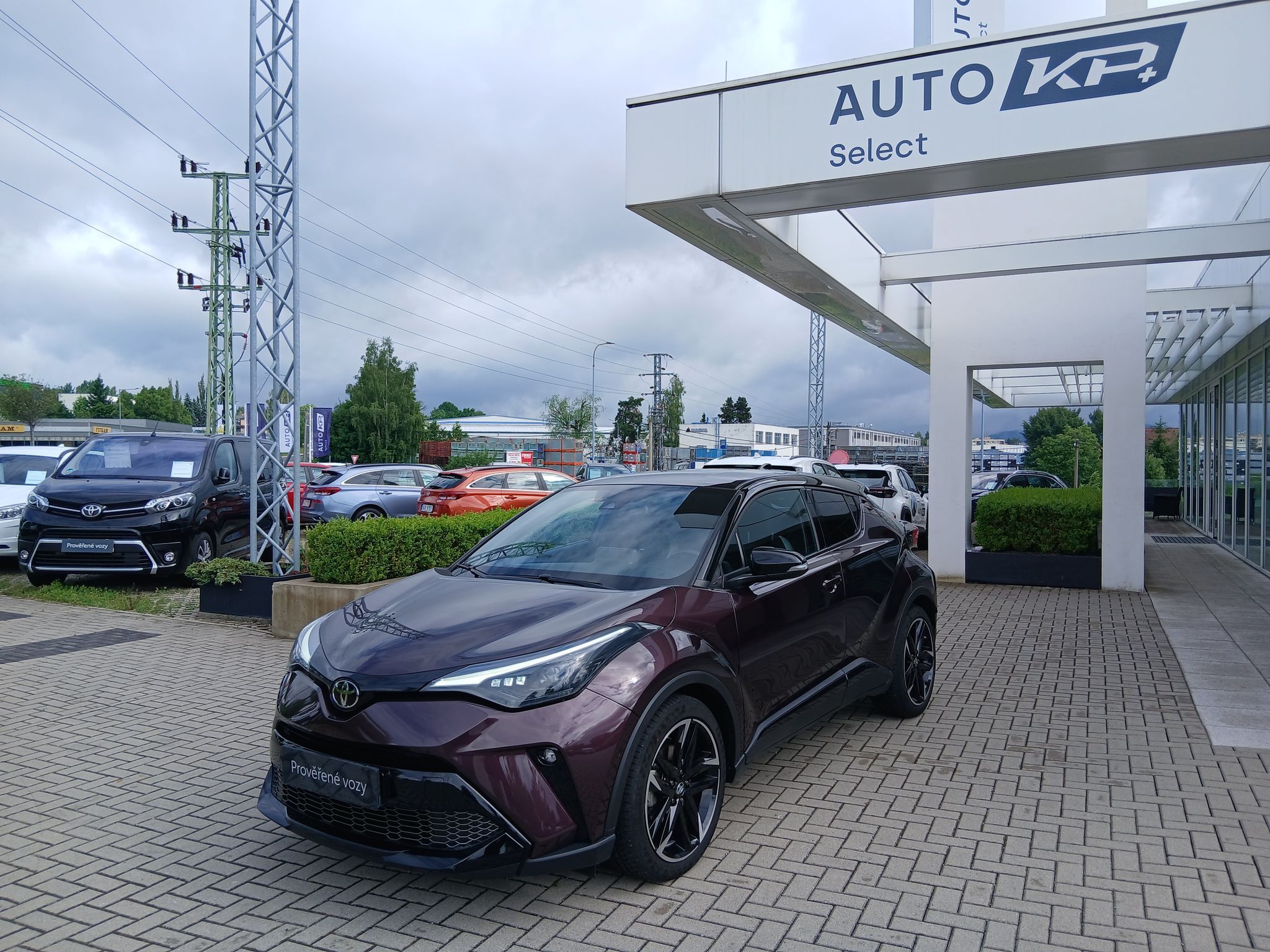 Toyota C-HR, 1.8 Hybrid e-CVT GR Sport