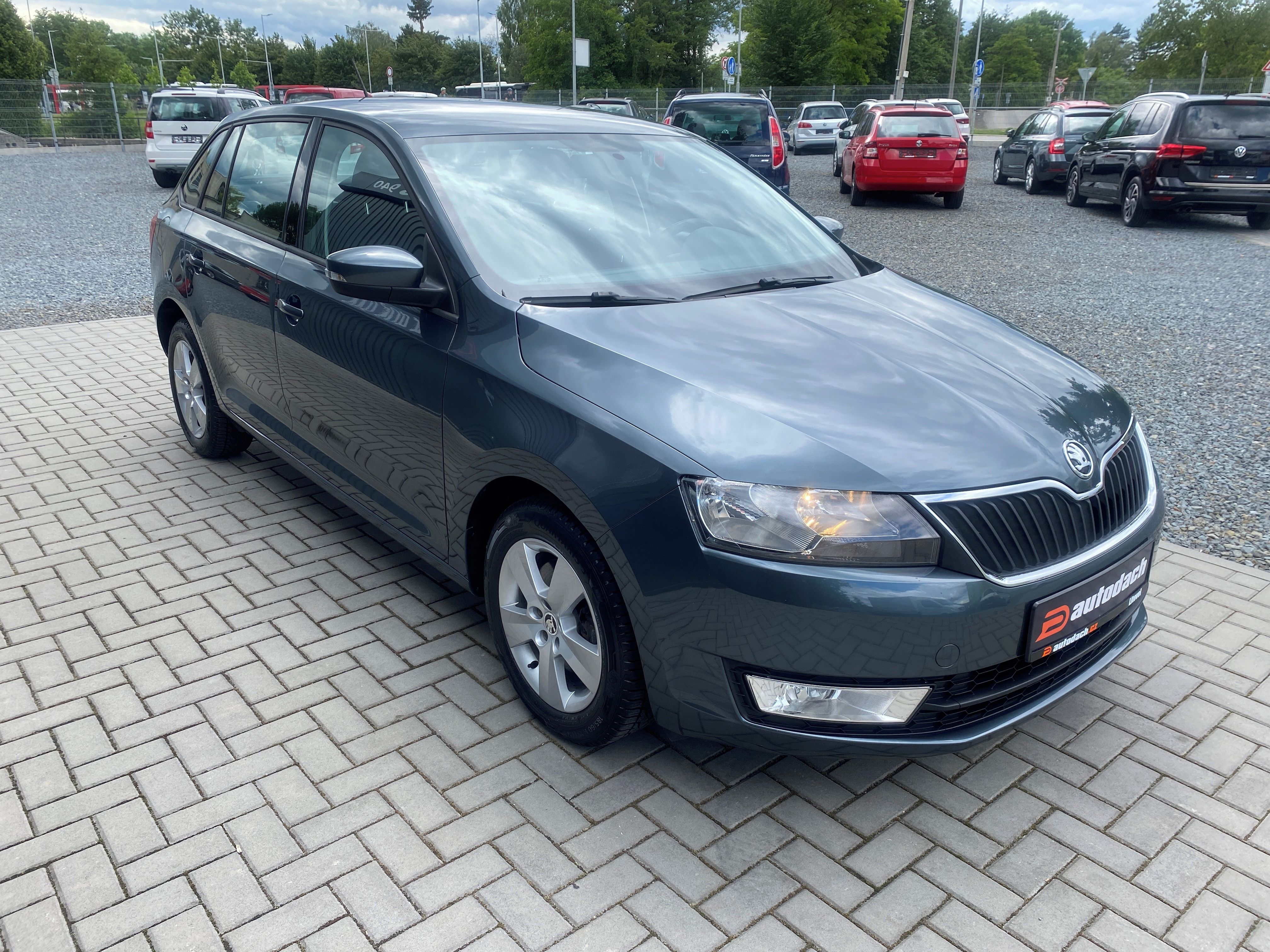 Škoda Rapid, 1.2 TSI 81kW -KLIMA -ALU - PDC - fotka 5